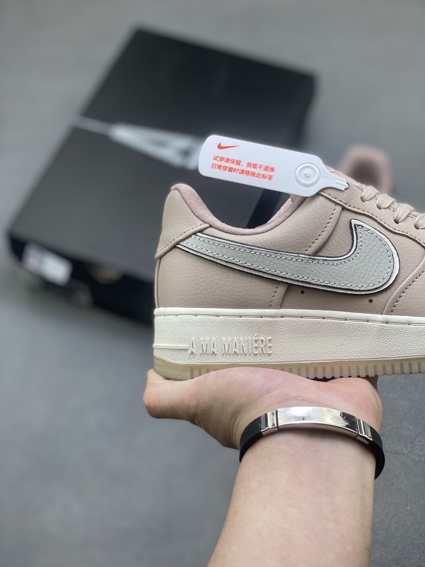 Nike Air Force 1 '07 Low Sneakers - Limited Edition, Premium Comfort 6 i1750797621594 6015 0 4