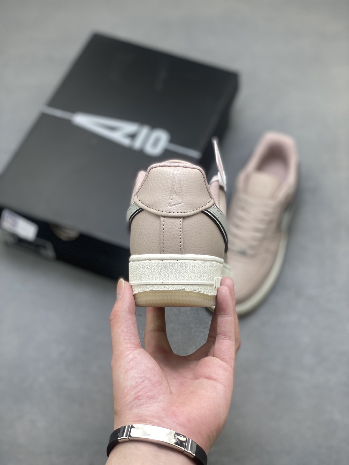 Nike Air Force 1 '07 Low Sneakers - Limited Edition, Premium Comfort 5 i1750797634100 9257 0 3