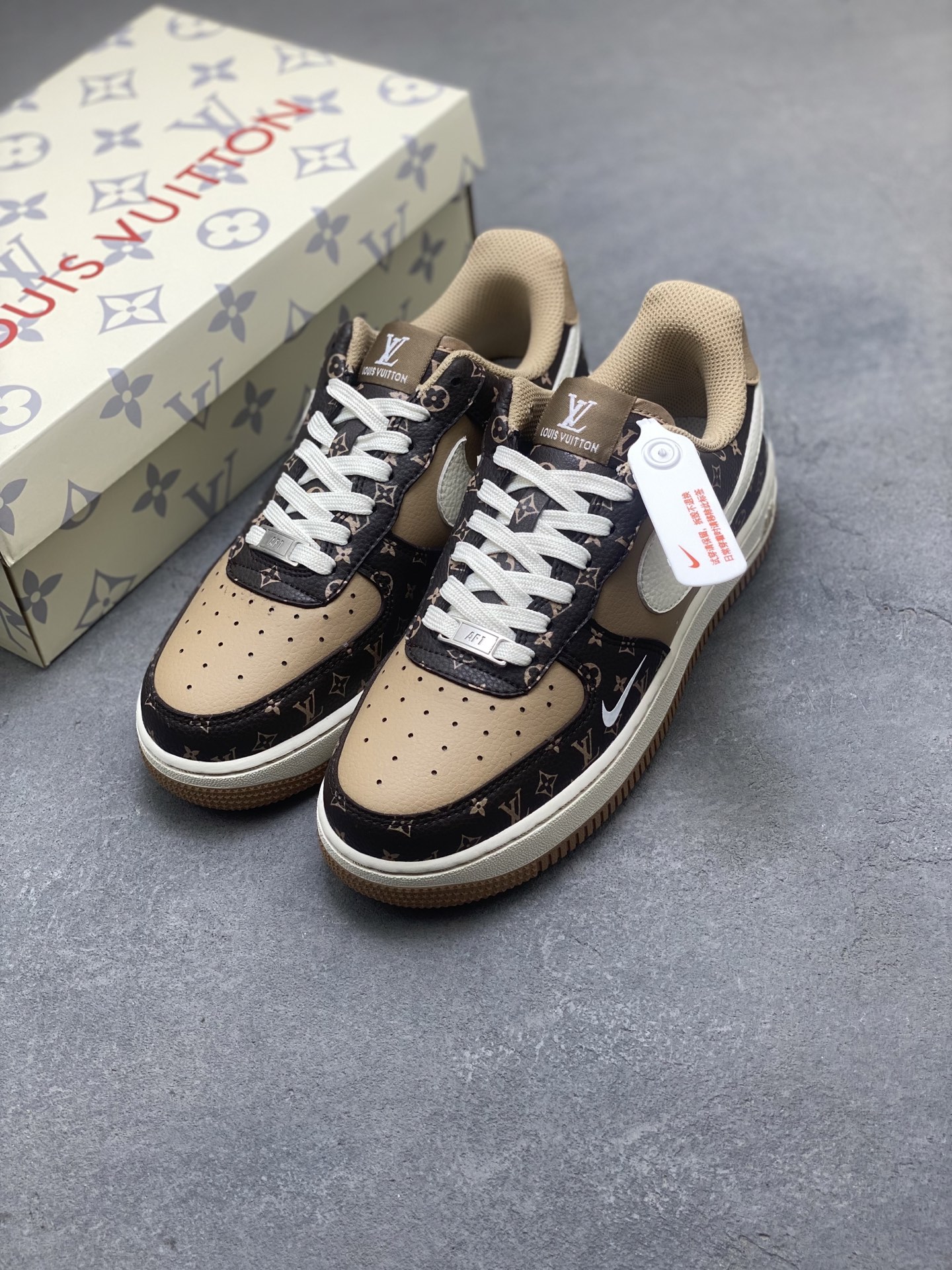Nike Air Force 1 '07 Low Custom Louis Vuitton - Limited Edition Sneakers 9 i1750894008080 1098 0 7