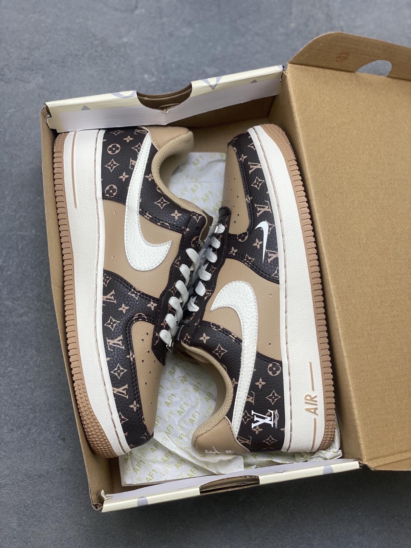 Nike Air Force 1 '07 Low Custom Louis Vuitton - Limited Edition Sneakers 10 i1750894008104 8015 0 8