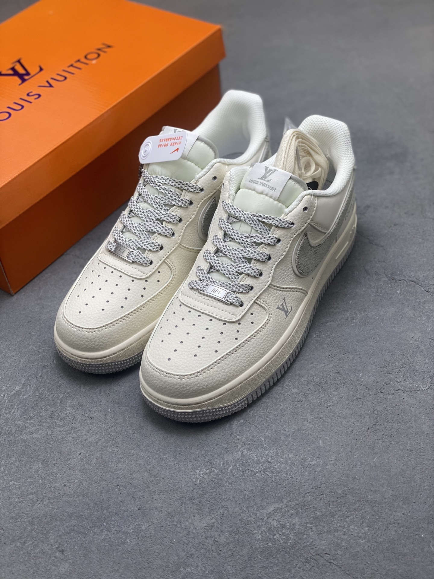 Nike Air Force 1 Low Louis Vuitton Custom Sneakers - Limited Edition 9 i1750894048174 6867 0 7