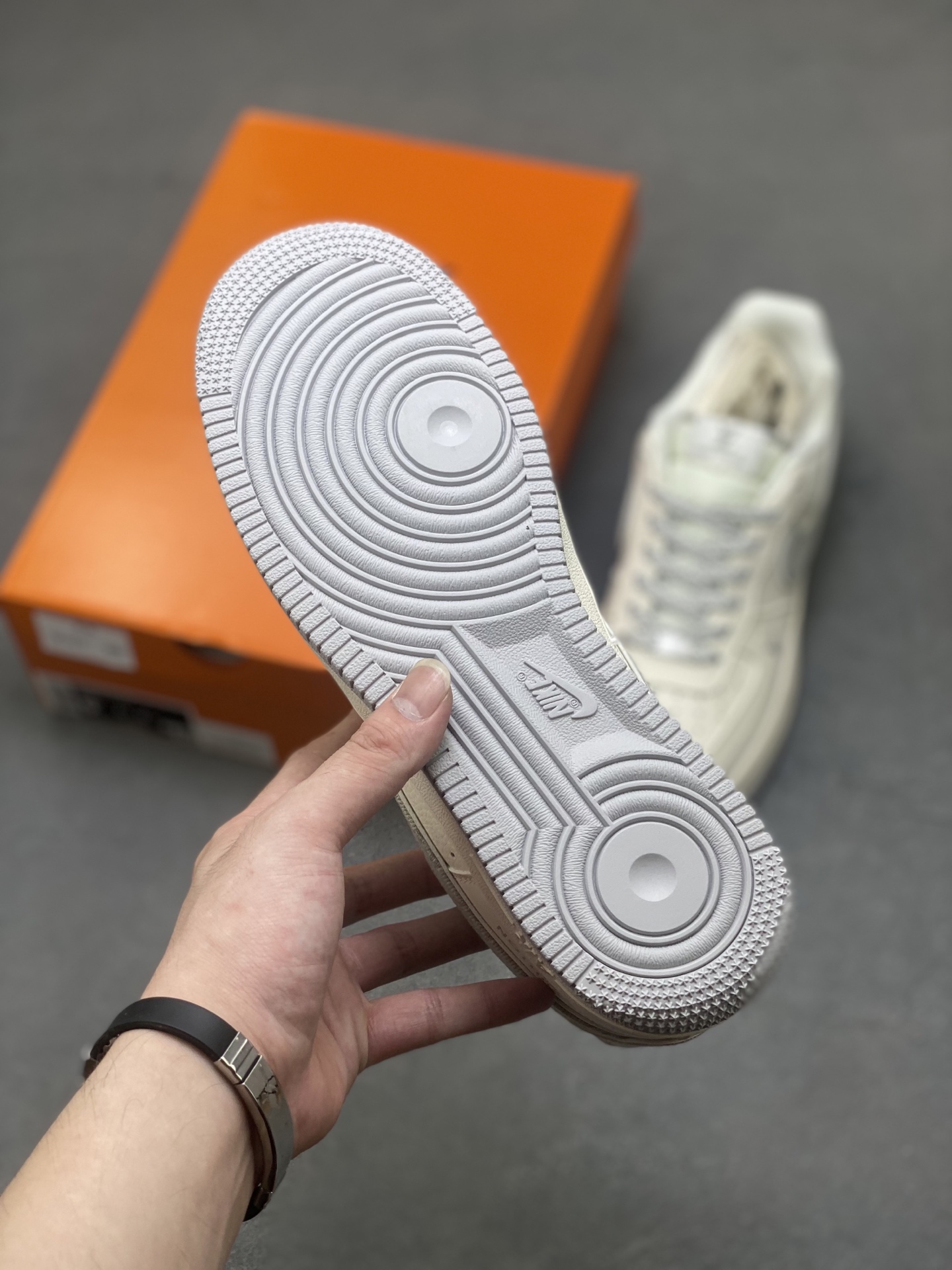 Nike Air Force 1 Low Louis Vuitton Custom Sneakers - Limited Edition 7 i1750894055099 7271 0 5