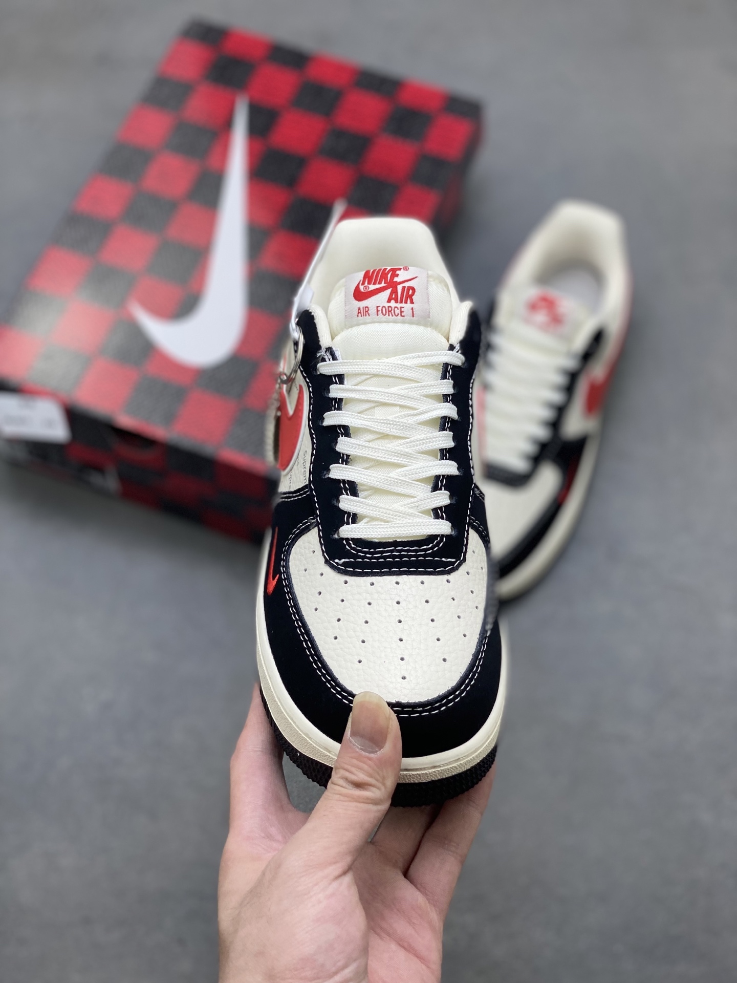 Nike Air Force 1 '07 Low Black Red - Limited Edition Sneakers 3 i1751134208833 6453 0 1