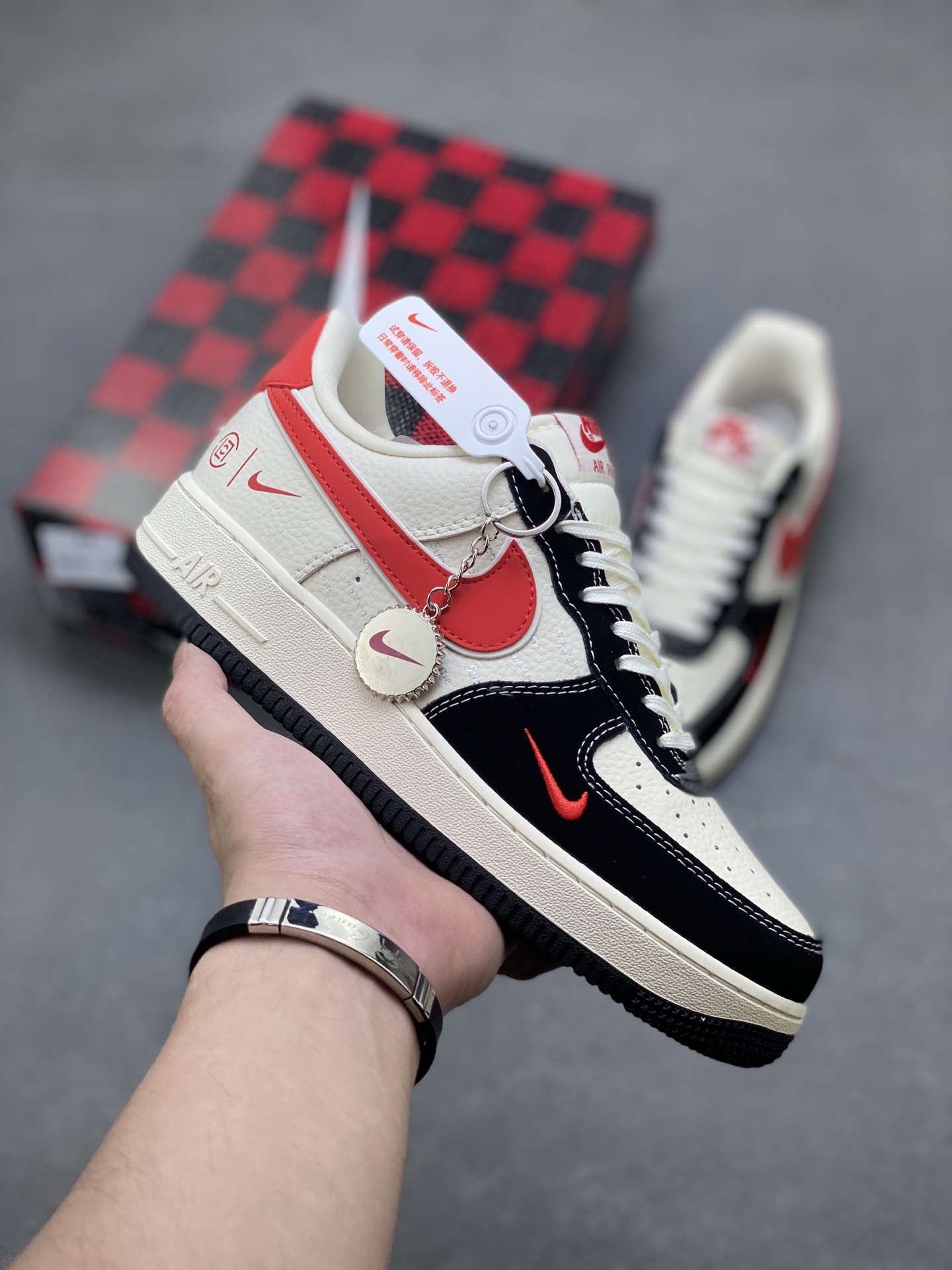 Nike Air Force 1 '07 Low Black Red - Limited Edition Sneakers 2 i1751134208833 664 0 0