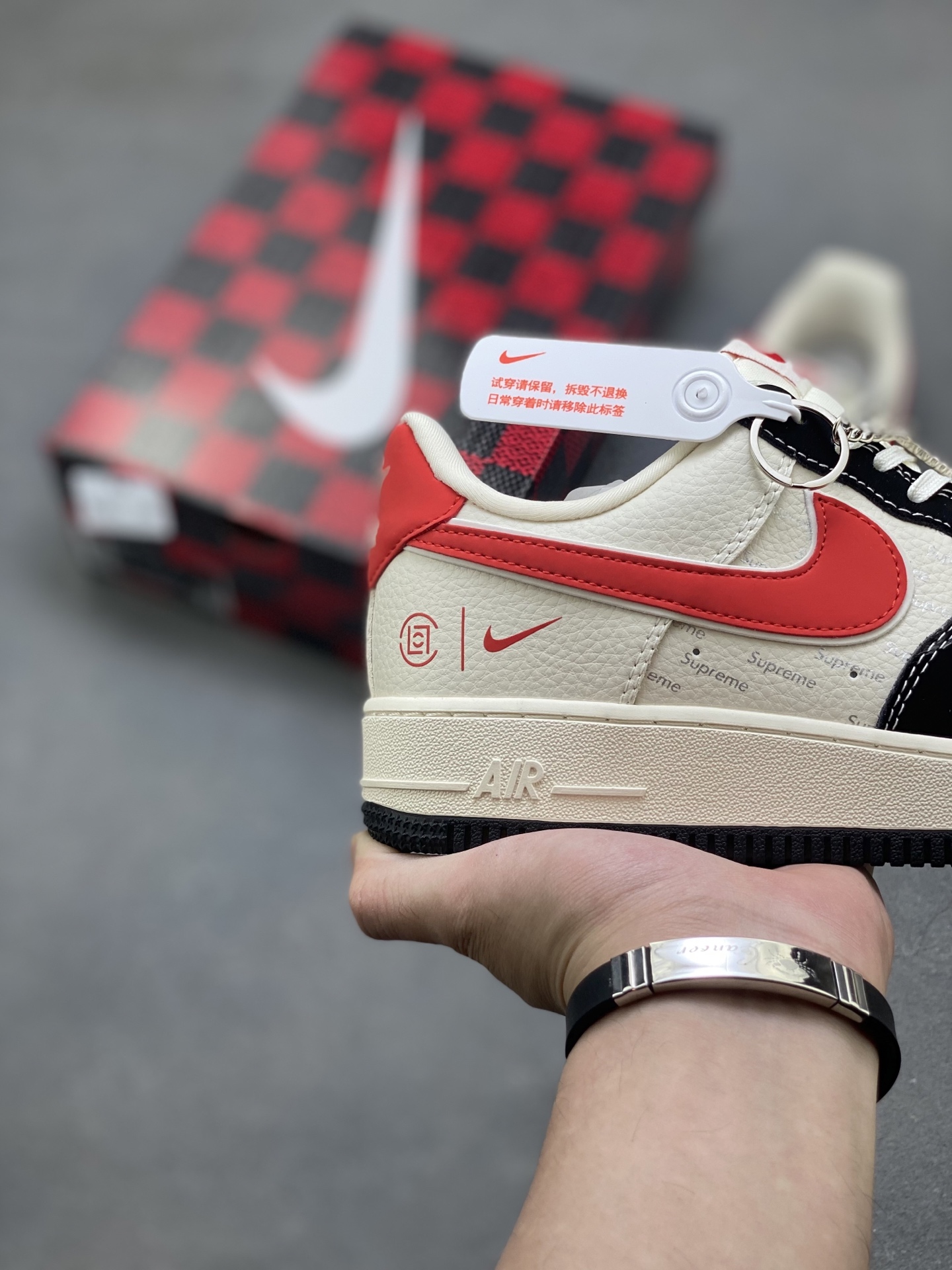 Nike Air Force 1 '07 Low Black Red - Limited Edition Sneakers 6 i1751134208833 9849 0 4