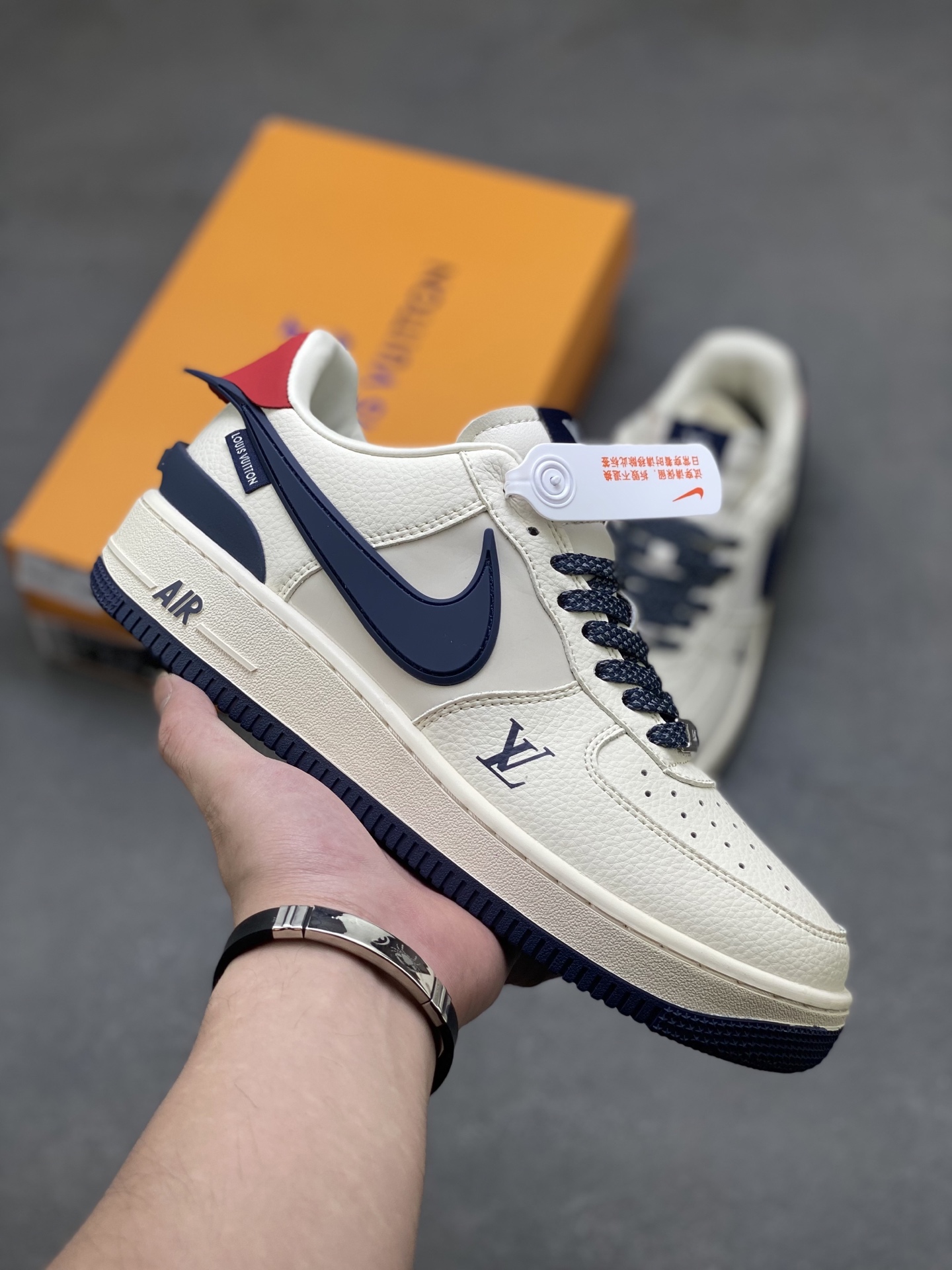 Nike Air Force 1 '07 Low Louis Vuitton Deep Blue Sneakers 2 i1751134257843 5380 0 0
