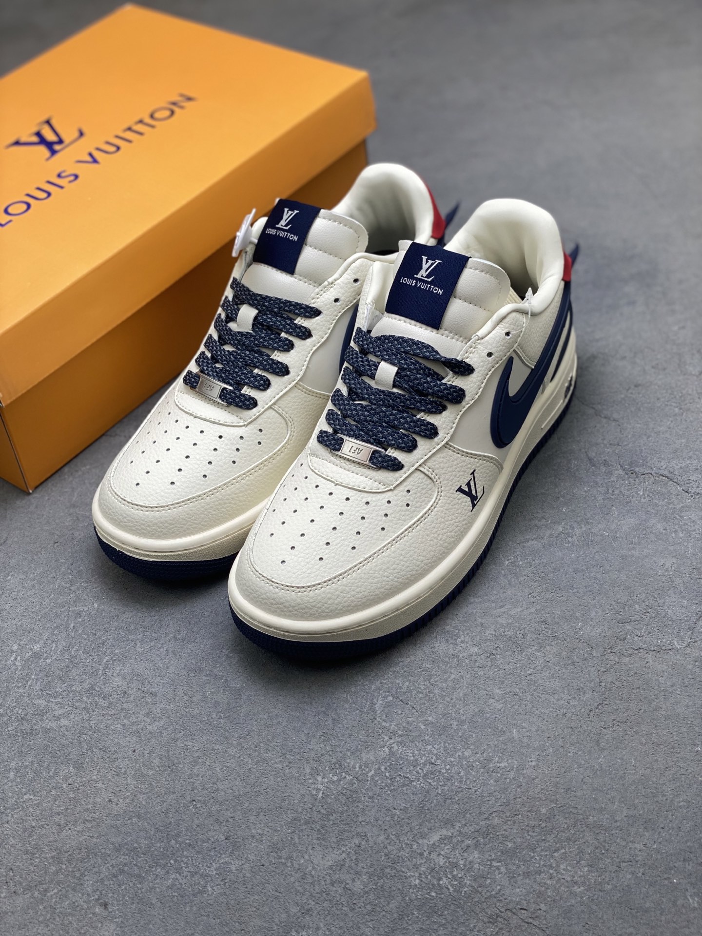 Nike Air Force 1 '07 Low Louis Vuitton Deep Blue Sneakers 9 i1751134278444 9948 0 7