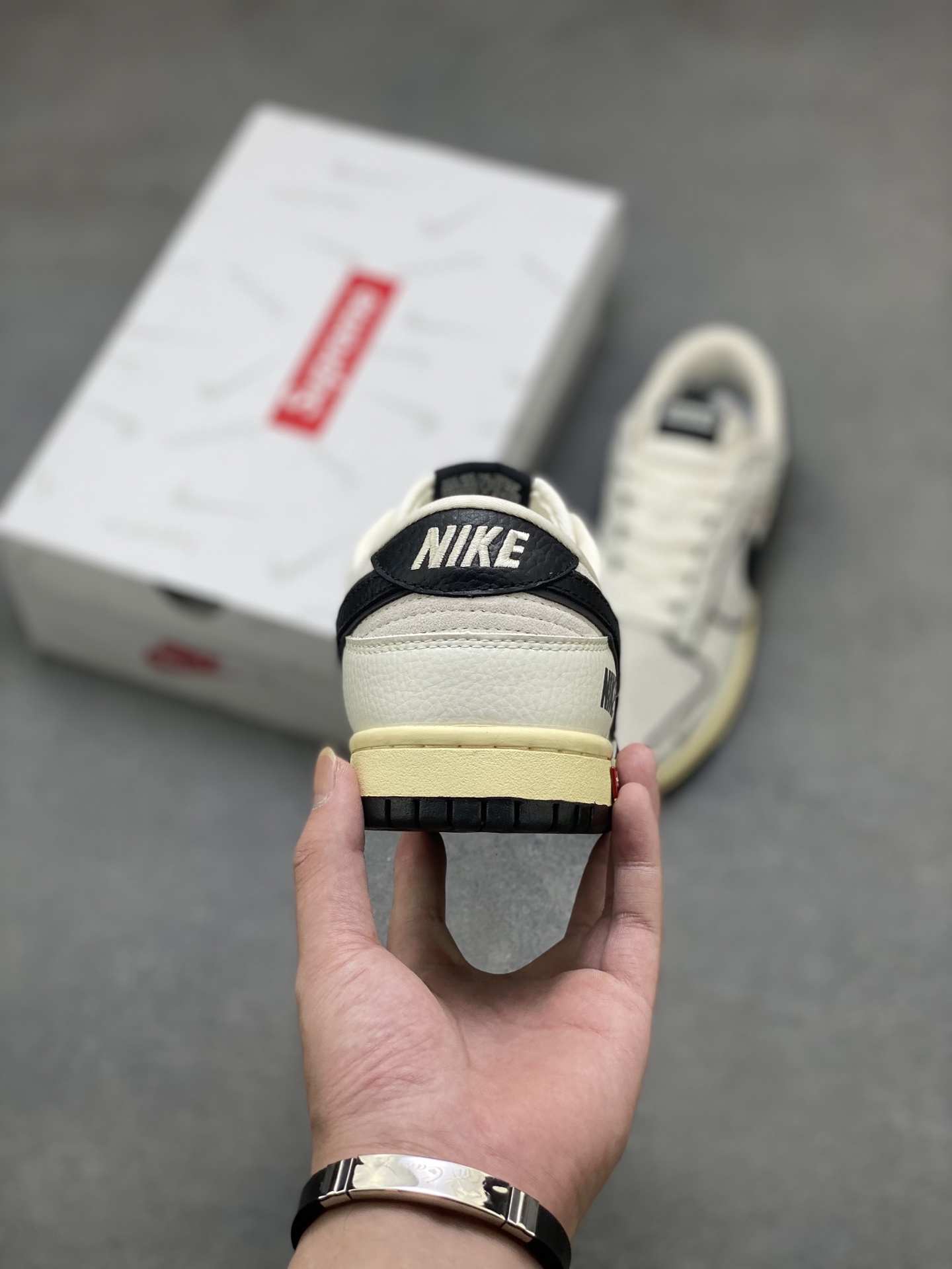 Nike Dunk SB Low Custom Sneakers - Stylish, Comfortable, and Durable Shoes 5 i1751134617892 950 0 3
