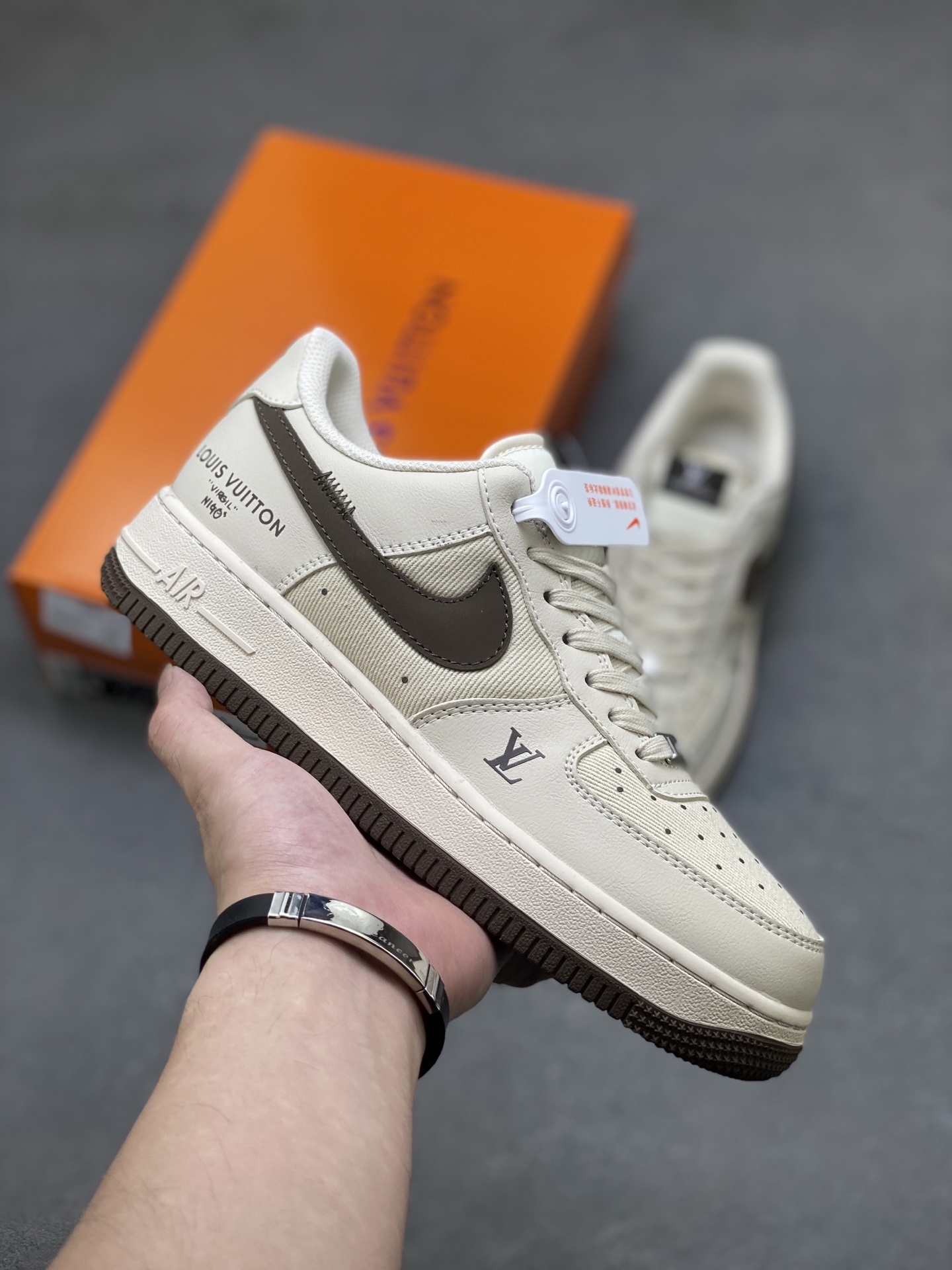 Nike Air Force 1 '07 Low Louis Vuitton Cappuccino Sneakers 2 i1751224791070 8091 0 0