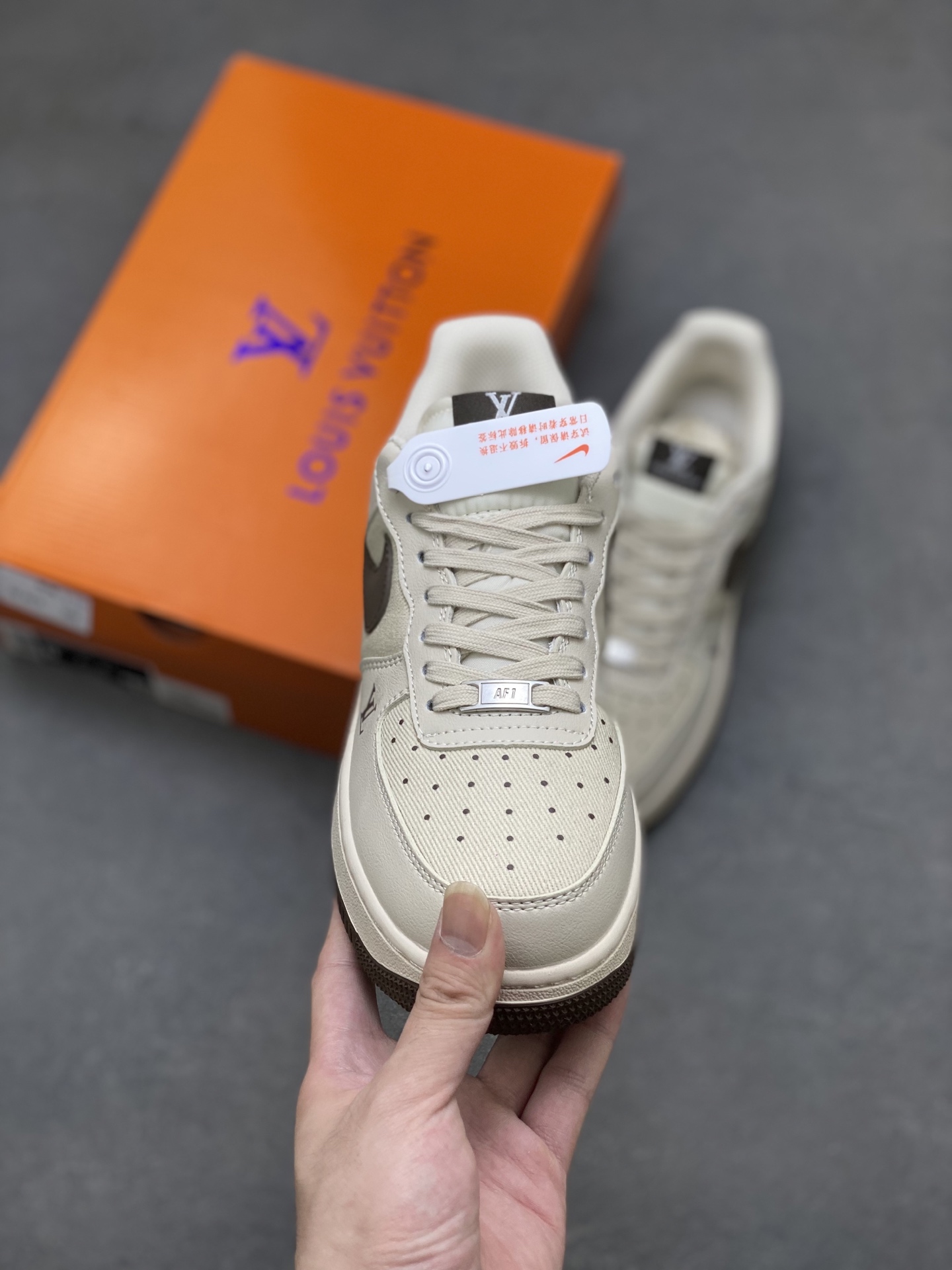 Nike Air Force 1 '07 Low Louis Vuitton Cappuccino Sneakers 3 i1751224798340 3624 0 1