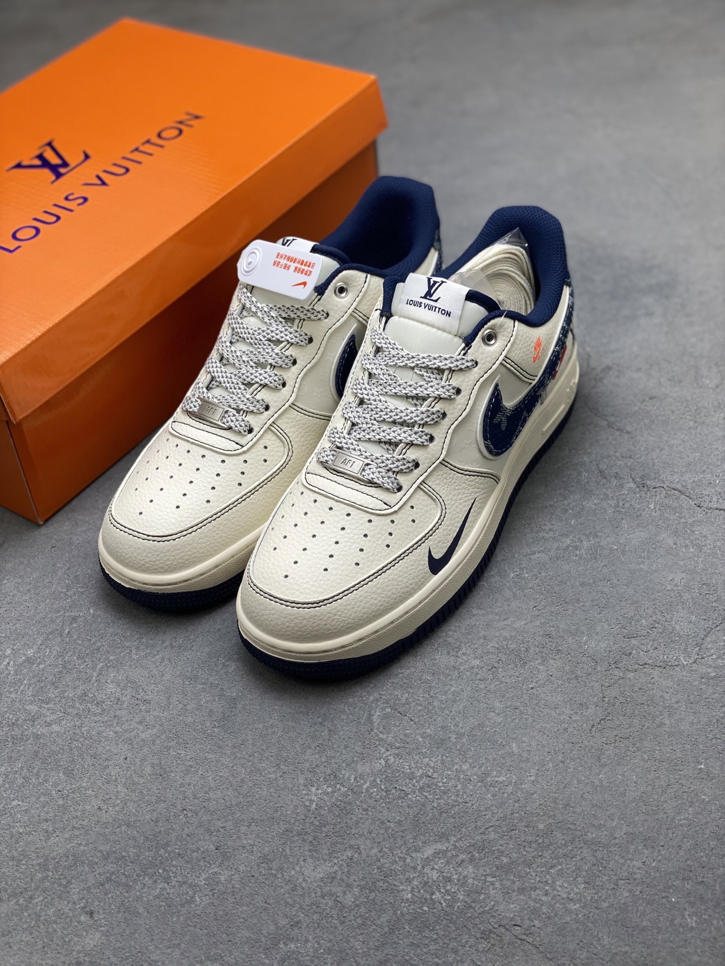 Nike Air Force 1 '07 Low Louis Vuitton Collab Sneakers - Limited Edition 9 i1751224976566 2156 0 7