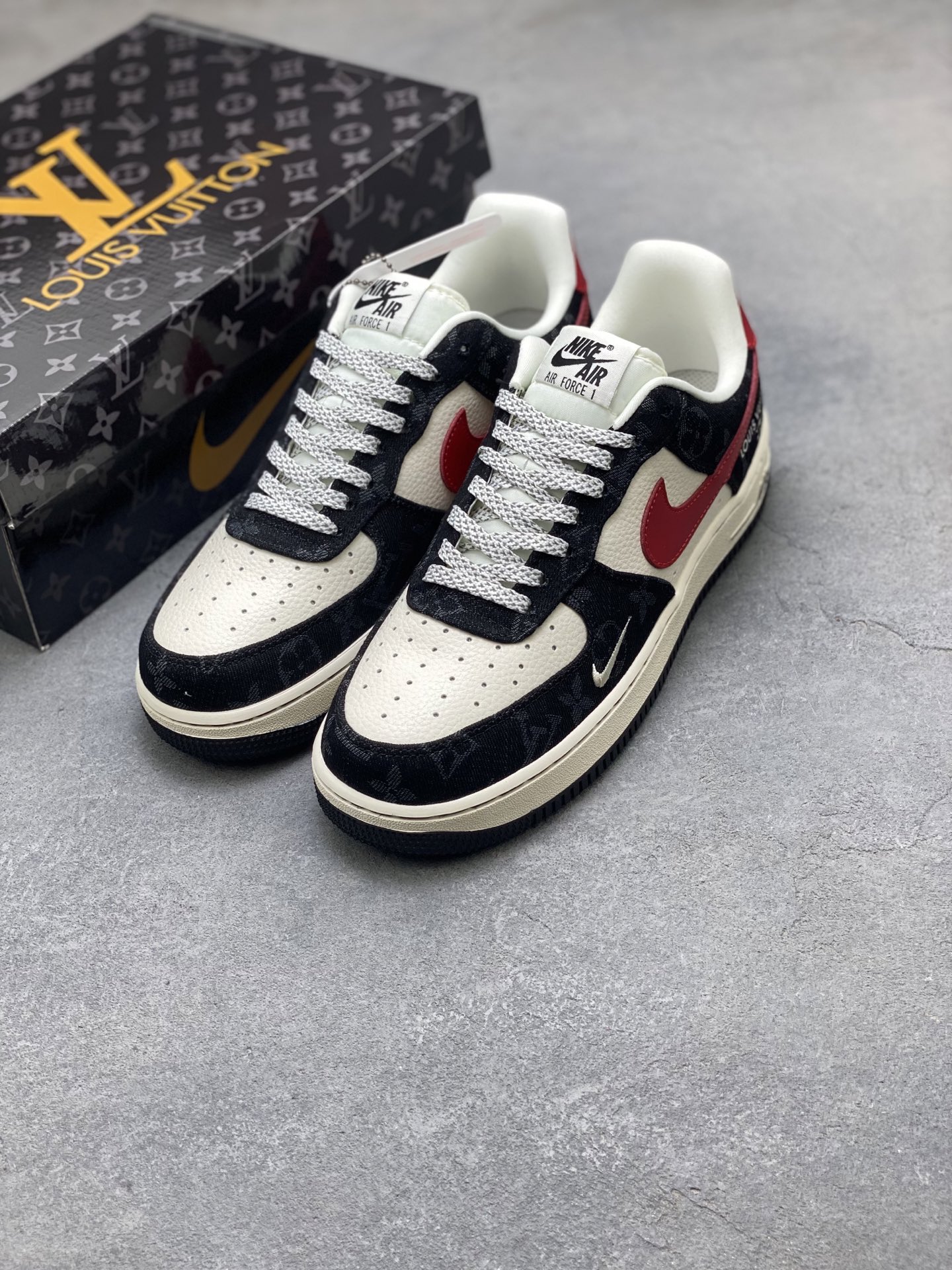 Louis Vuitton Air Force 1: Official Edition with Air Cushioning and Accessories 9 i1751225167383 4616 0 7