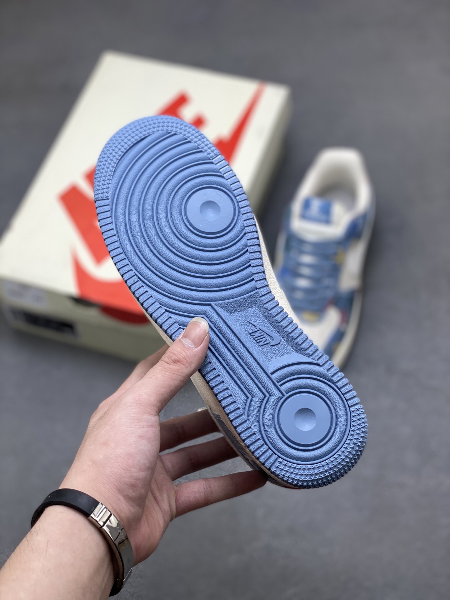 Nike Air Force 1 '07 Low Louis Vuitton Edition Sneakers - Limited Release 7 i1751309359341 5973 0 5