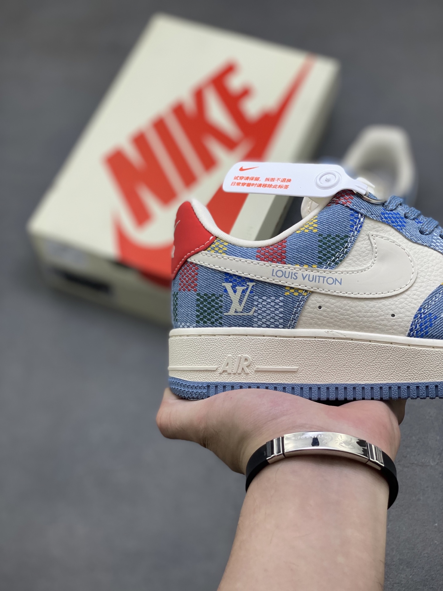 Nike Air Force 1 '07 Low Louis Vuitton Edition Sneakers - Limited Release 6 i1751309360897 6746 0 4