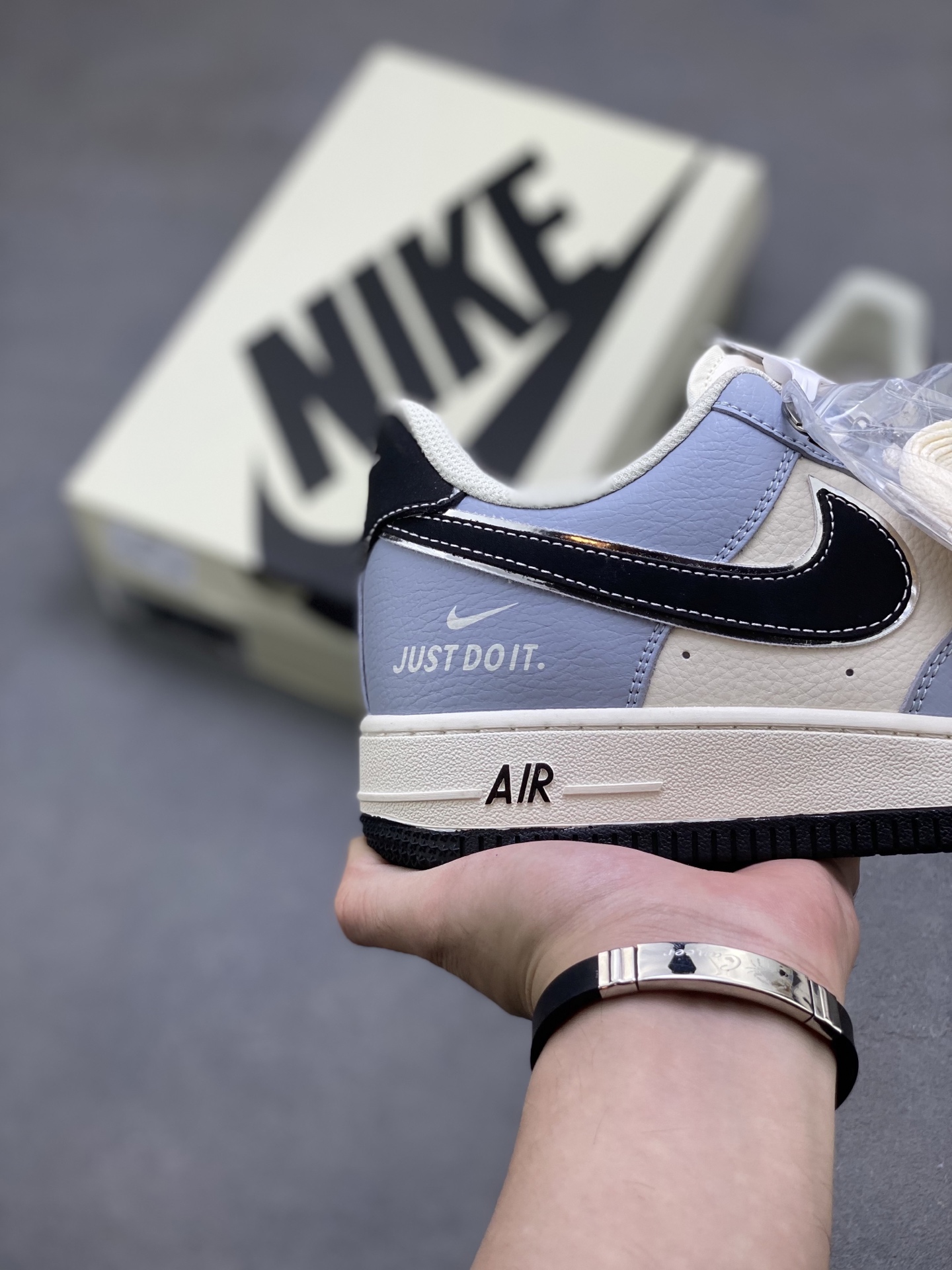 Nike Air Force 1 '07 Low 'Just Do It' - Sport Sneakers & Casual Shoe 6 i1751486071271 3569 0 4