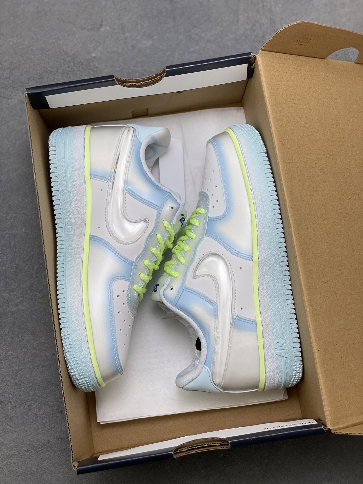 Nike Air Force 1 Low: Classic Style, Modern Comfort in White/Blue 10 i1751486188060 5828 0 8