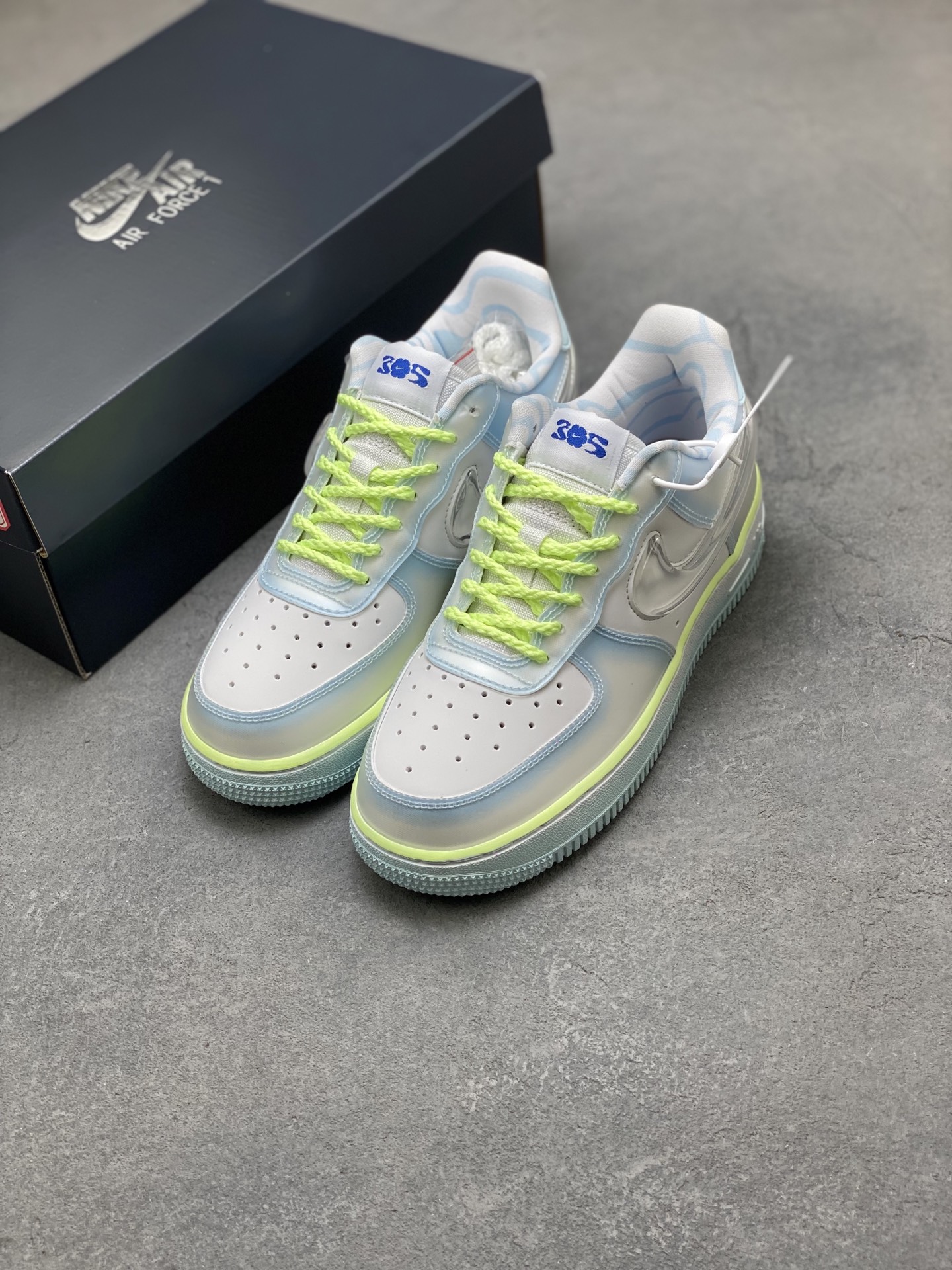 Nike Air Force 1 Low: Classic Style, Modern Comfort in White/Blue 9 i1751486188249 1843 0 7