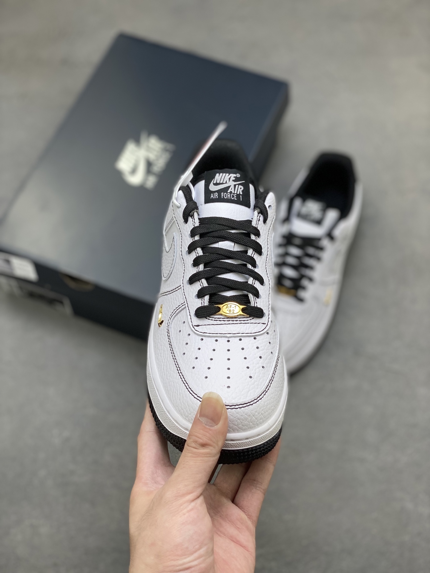 Nike Air Force 1 Low White Black Gold Stitching Casual Shoes 3 i1751486451672 7771 0 1
