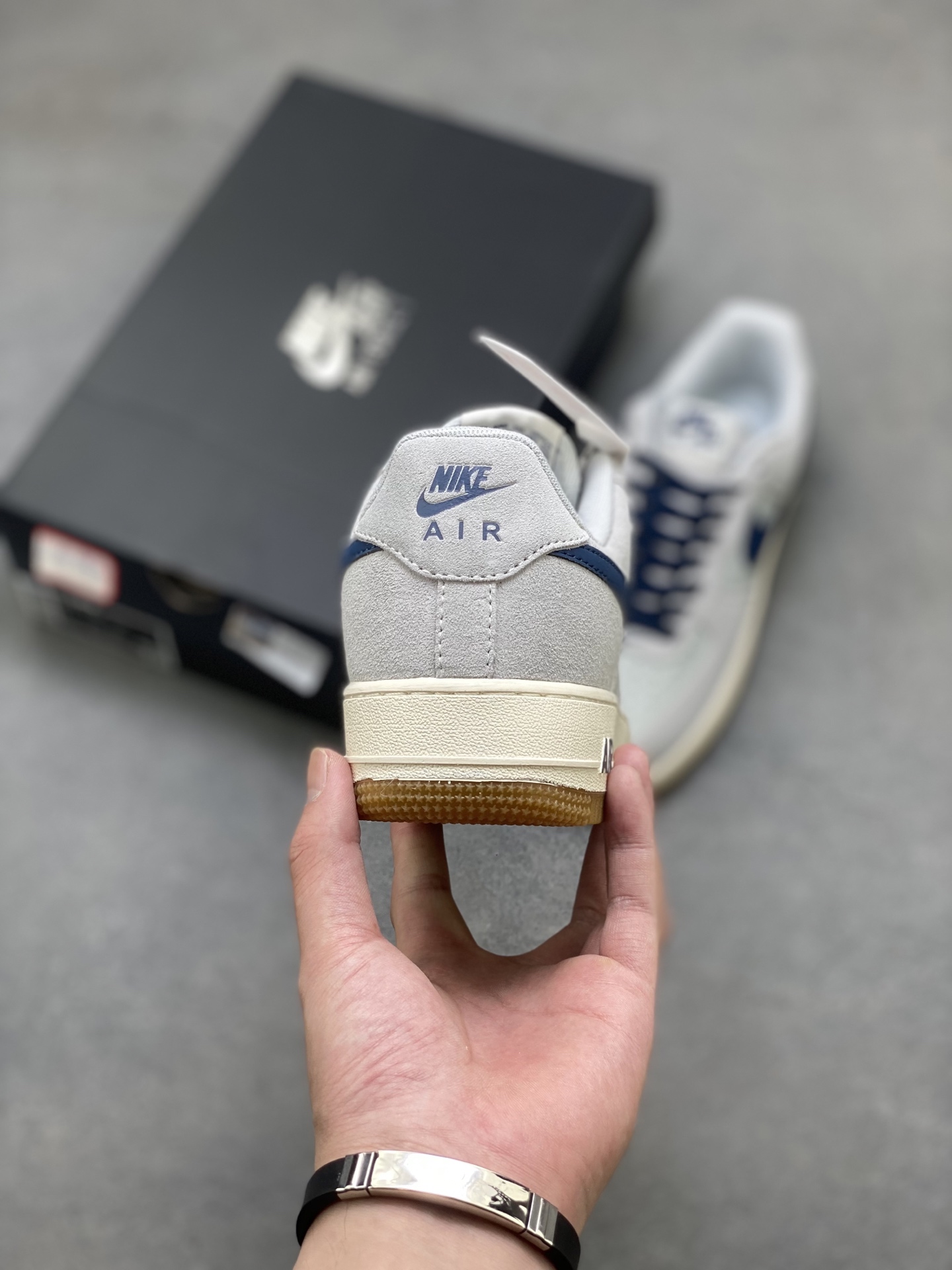 Nike Air Force 1 '07 Low Sneakers - Limited Edition, Premium Comfort 5 i1751910167766 9230 0 3