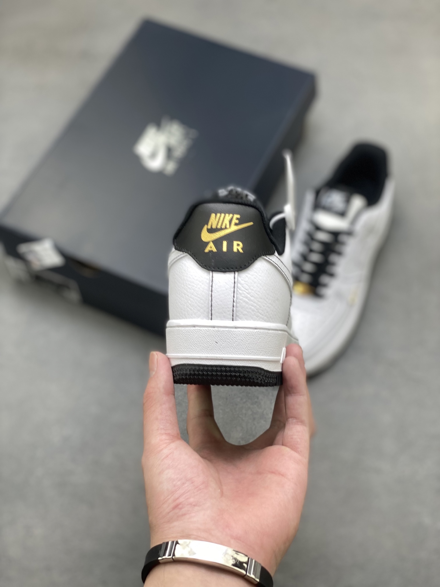 Nike Air Force 1 '07 Low White/Black Stitching Casual Sneakers 5 i1751910201613 1392 0 3