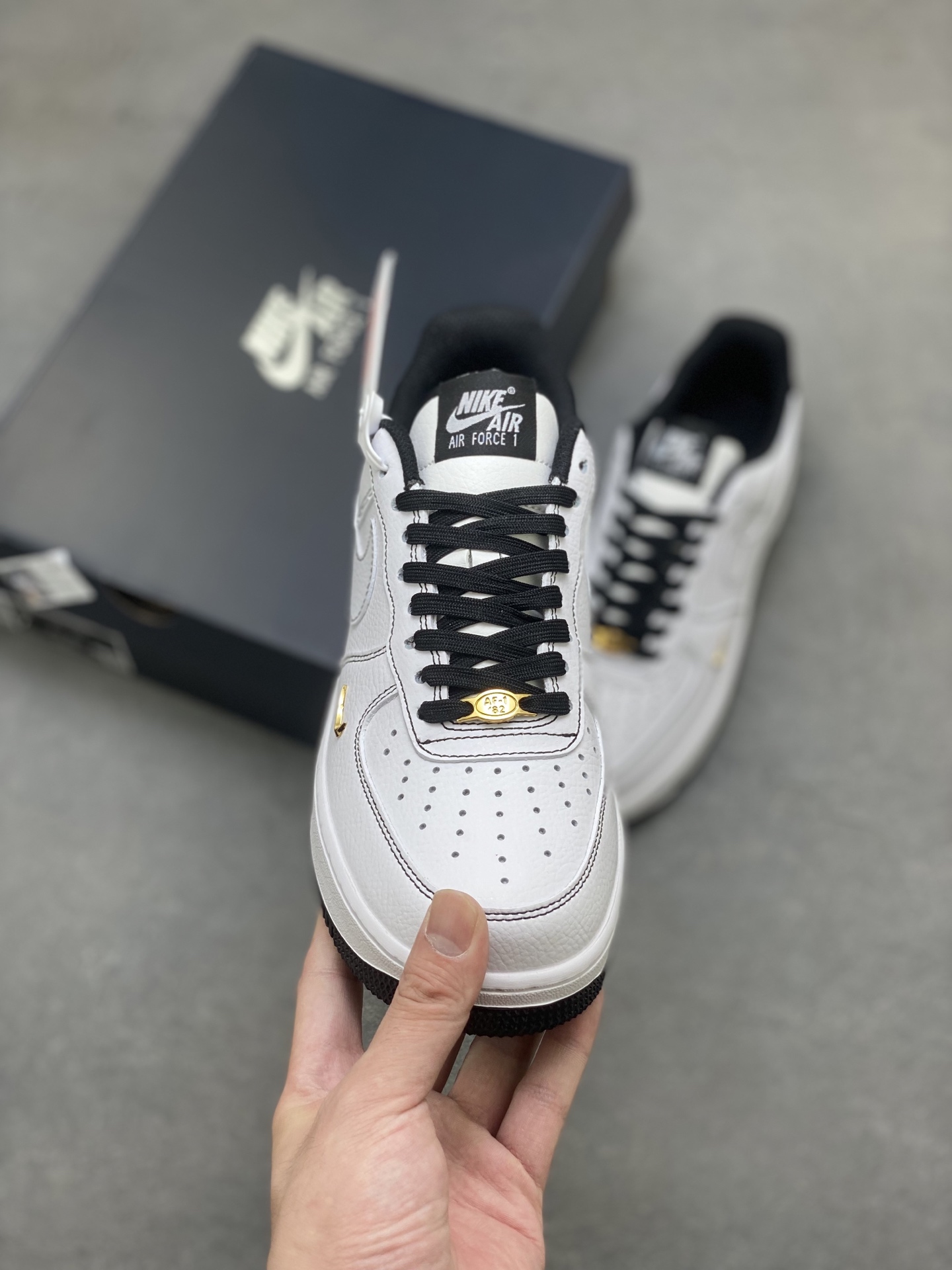 Nike Air Force 1 '07 Low White/Black Stitching Casual Sneakers 3 i1751910205308 3013 0 1