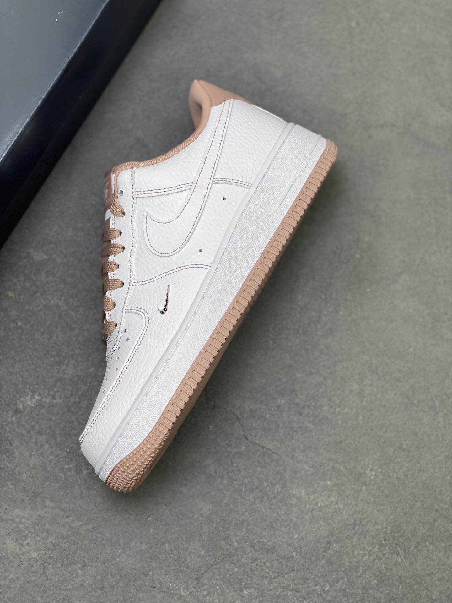 Nike Air Force 1 '07 Low White/Tan Leather Women's Shoes IB6543-100 8 i1751910306424 1084 0 6