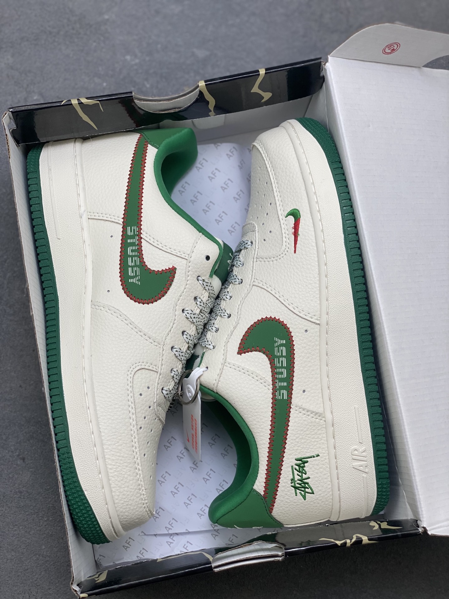 Nike Air Force 1 '07 Low Stussy Collab Sneakers - Limited Edition 10 i1751910458981 6601 0 8