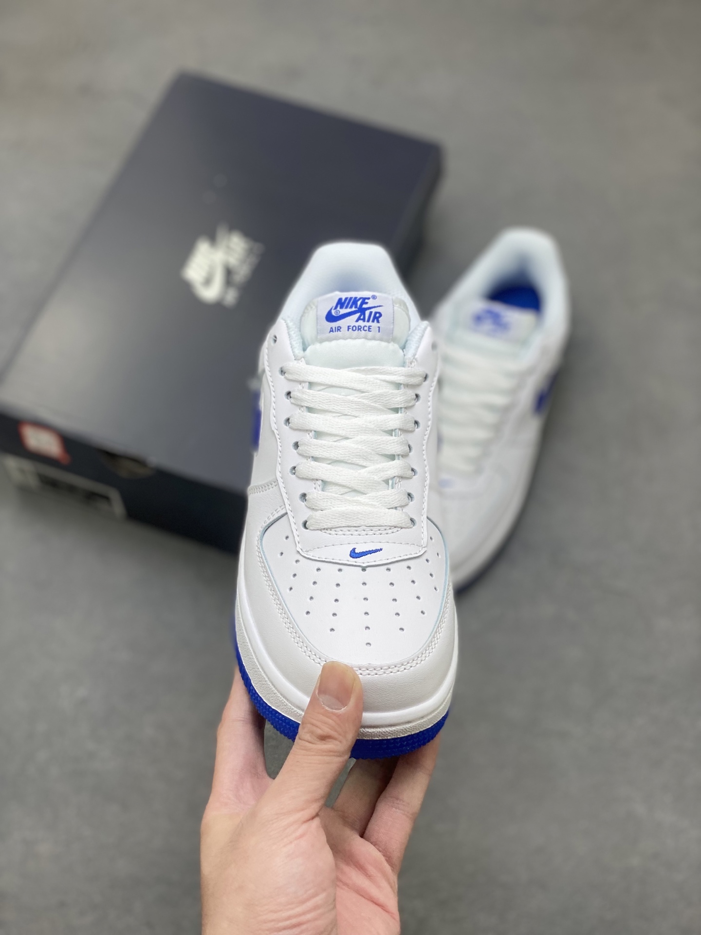 Nike Air Force 1 '07 Low White/Royal Blue Limited Edition Sneakers 3 i1752088352157 1001 0 1