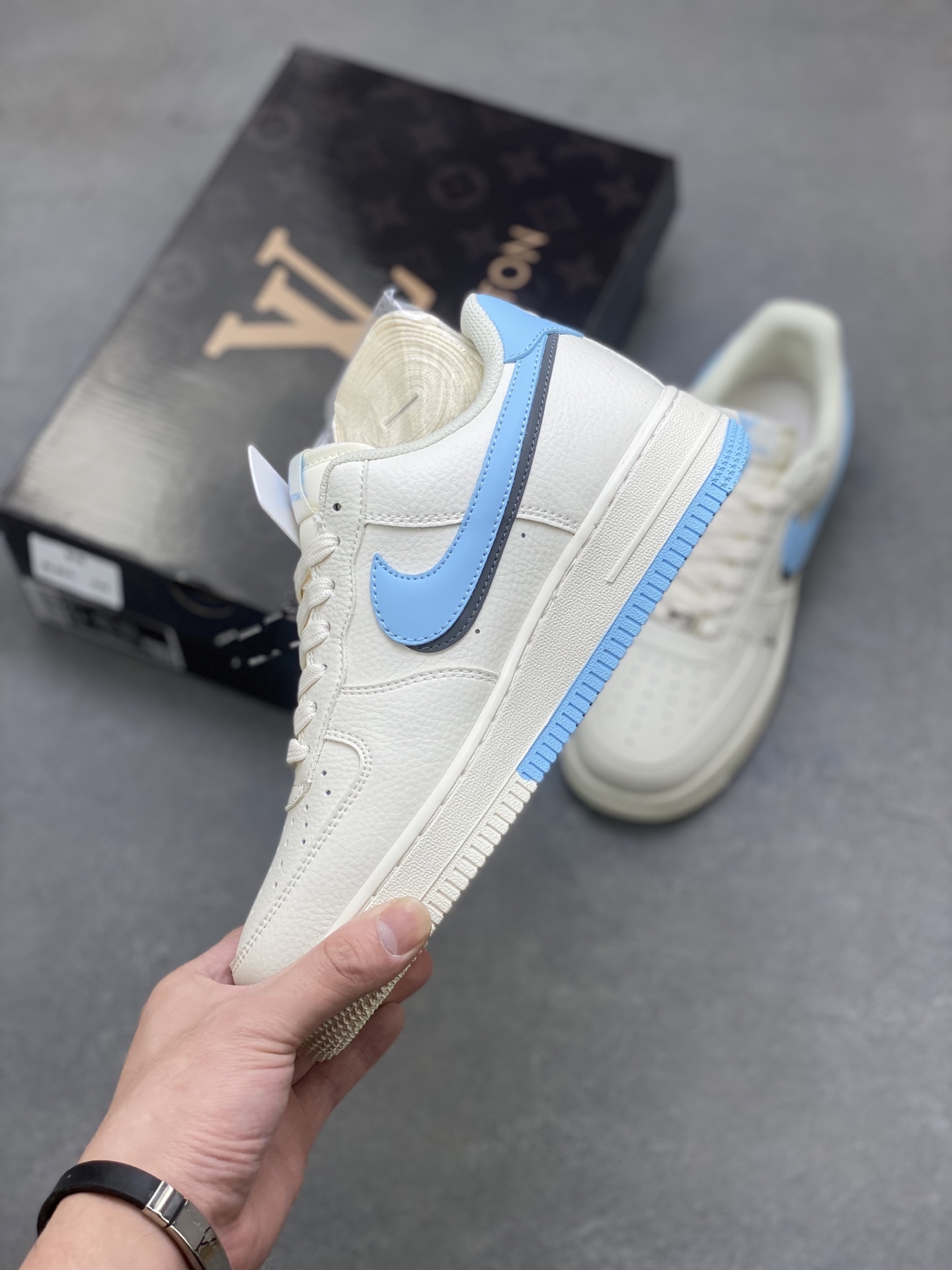 Nike Air Force 1 Low Louis Vuitton Custom Sneakers - Limited Edition 4 i1752088695436 5655 0 2