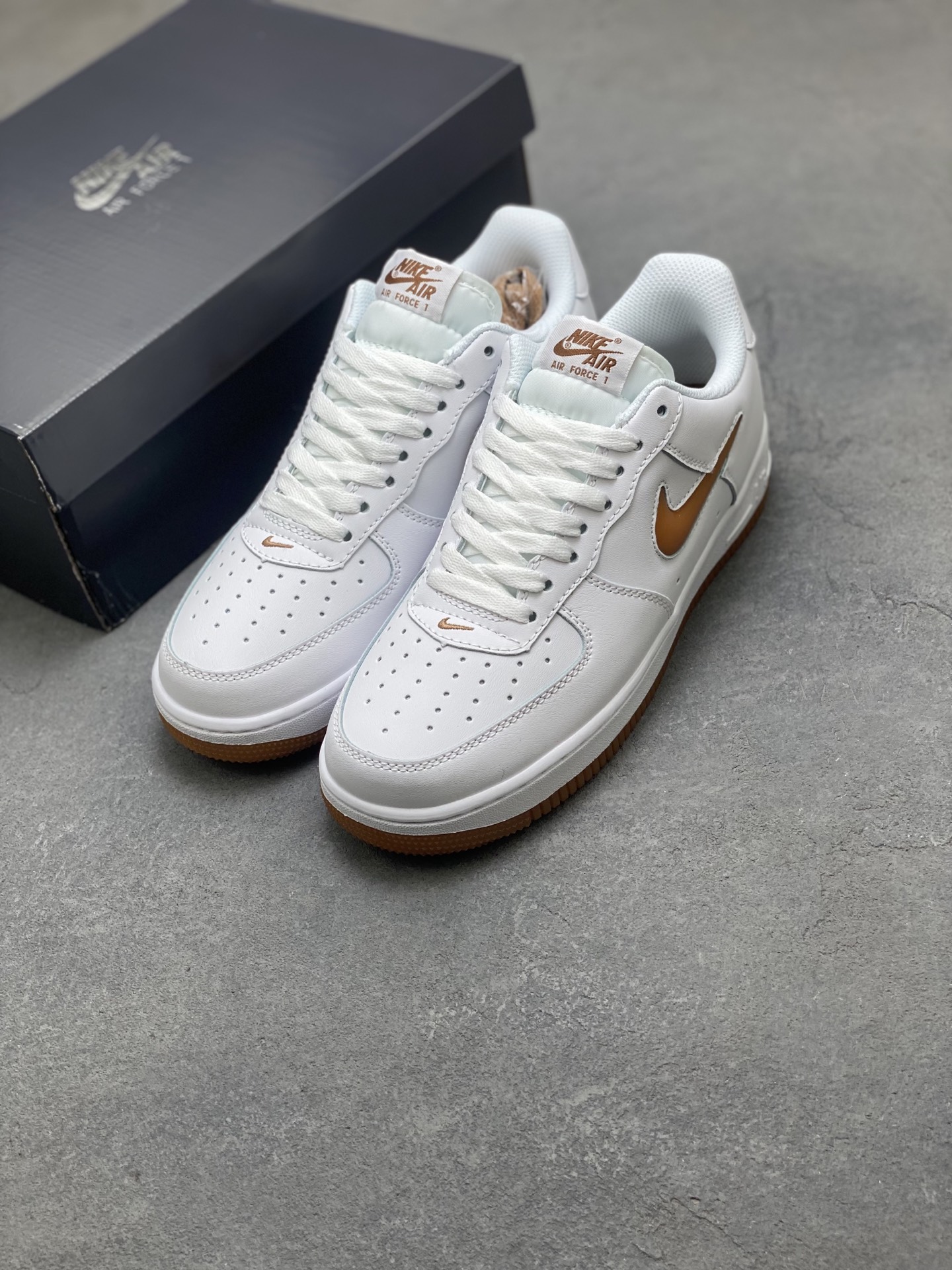 Nike Air Force 1 '07 Low White/Gum Brown Casual Shoes FN5924-103 9 i1752088741658 3326 0 7