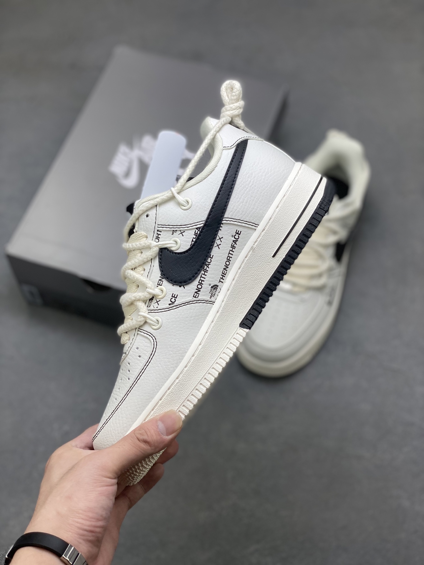Nike Air Force 1 '07 Low The North Face Limited Edition Sneakers 4 i1752171827423 7872 0 2