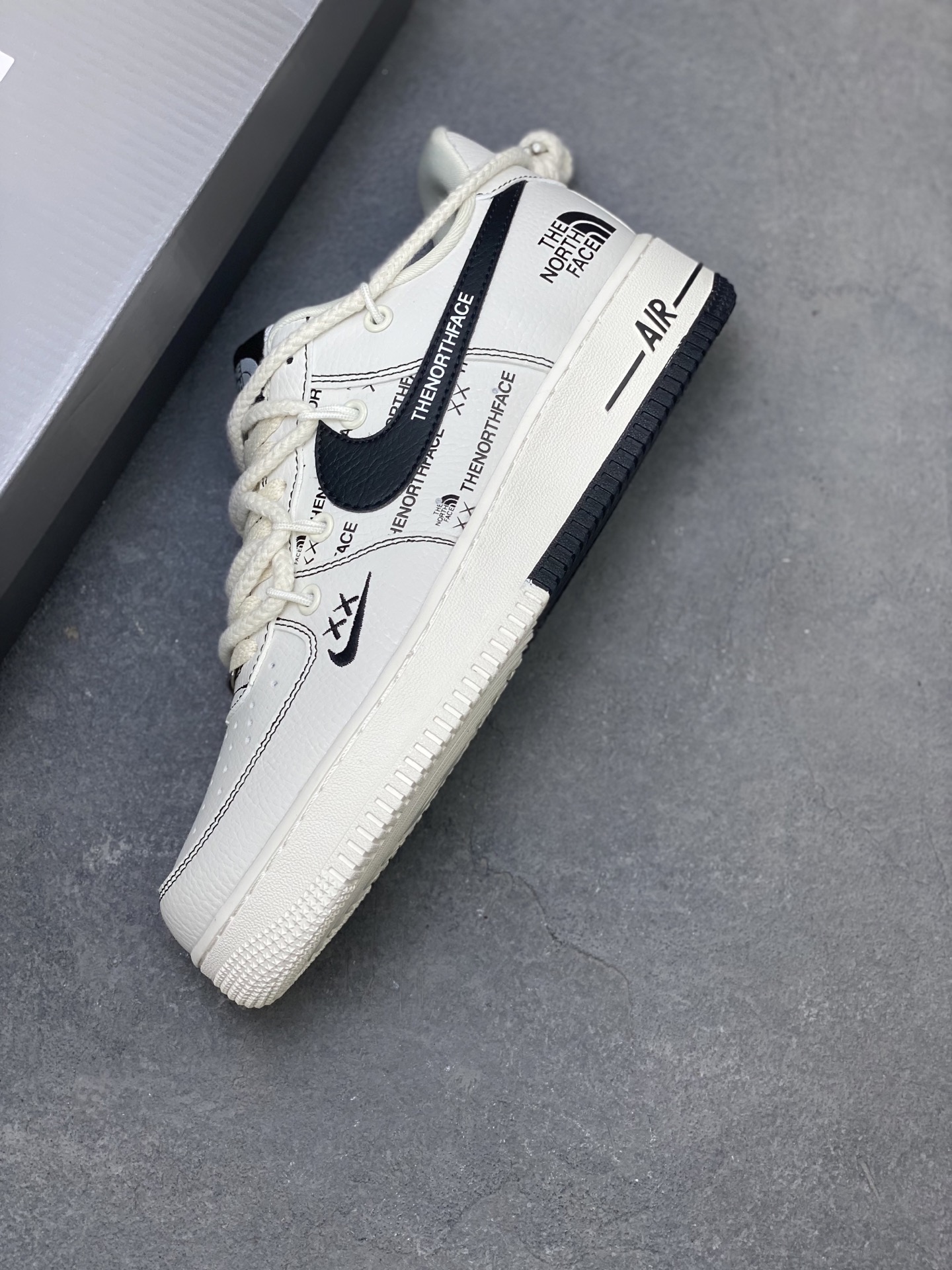 Nike Air Force 1 '07 Low The North Face Limited Edition Sneakers 8 i1752171828055 5440 0 6