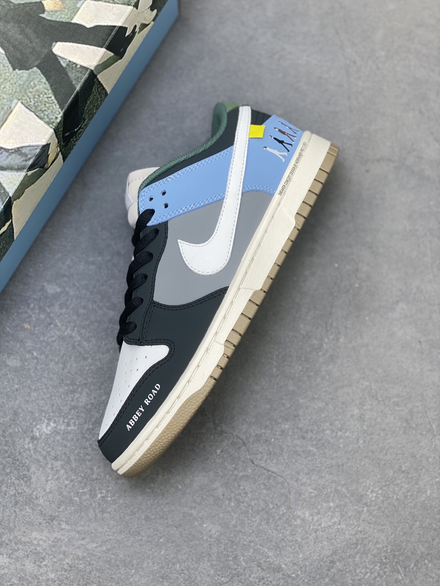 Nike SB Dunk Low Abbey Road Custom Sneakers Casual Shoes PU6652-123 8 i1752173565852 9551 0 6