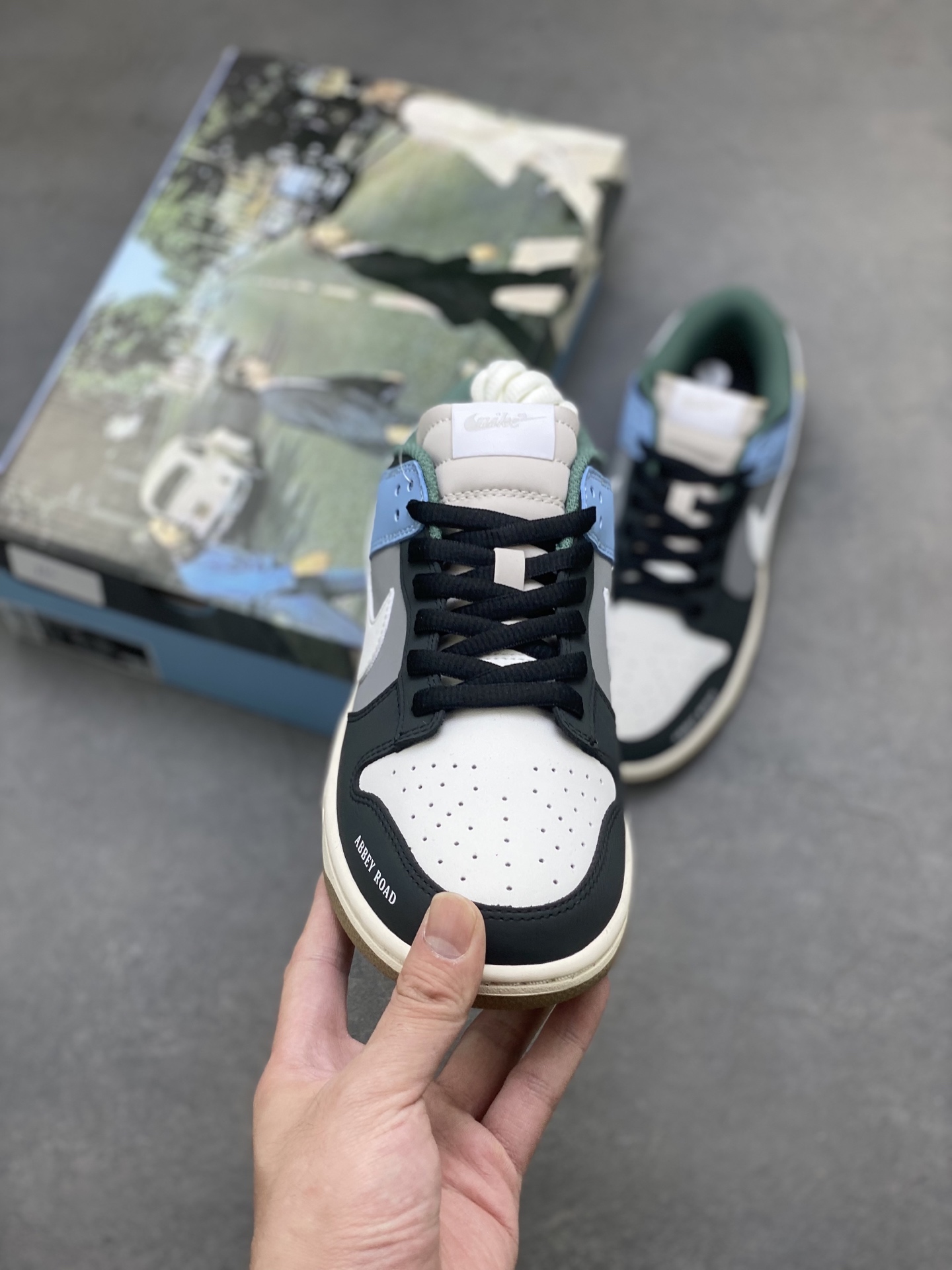 Nike SB Dunk Low Abbey Road Custom Sneakers Casual Shoes PU6652-123 3 i1752173566811 3970 0 1