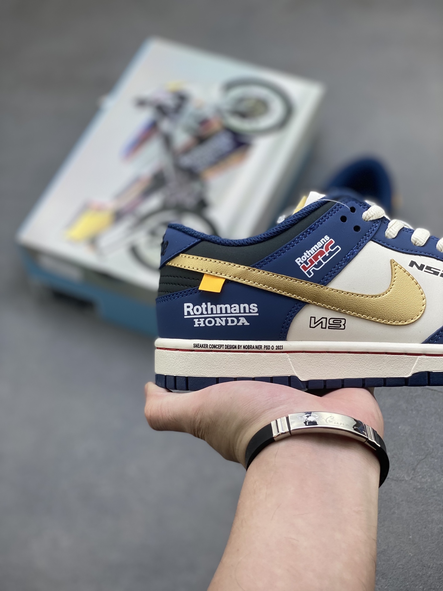 Nike SB Dunk Low Rothmans HRC Anniversary Edition Sneakers 5 i1752173720358 4058 0 4
