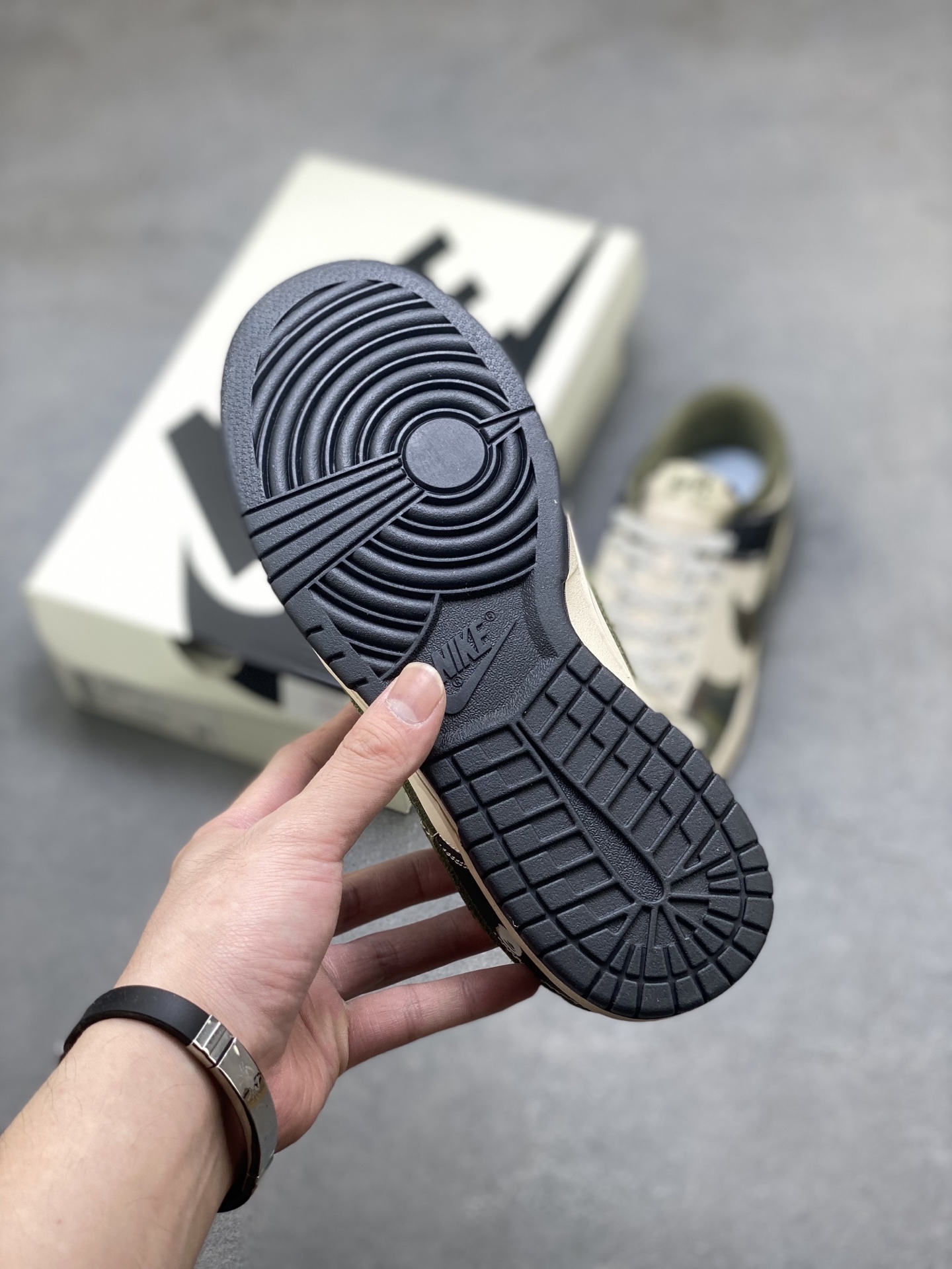 Nike SB Dunk Low BAPE Custom Sneakers - Premium Comfort & Style 7 i1752252722262 2532 0 5