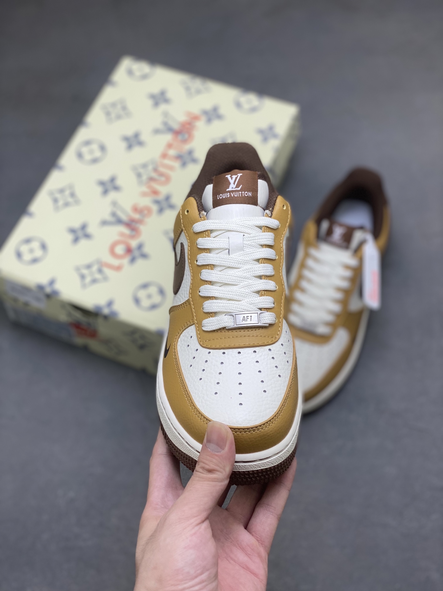 Nike Air Force 1 '07 Low Brown/White Limited Edition Sneakers 3 i1752336455061 7844 0 1