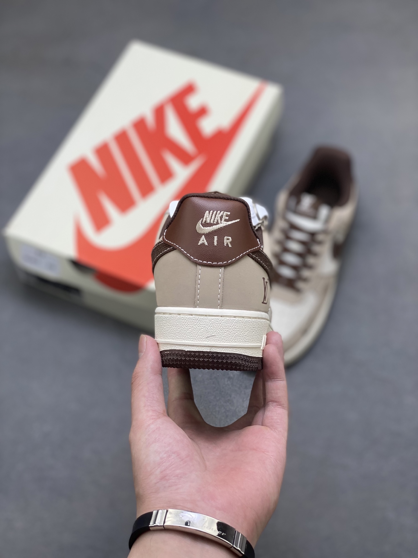 Nike Air Force 1 '07 Low Sneakers - Limited Edition, Company Grade Quality 5 i1752336493085 9707 0 3