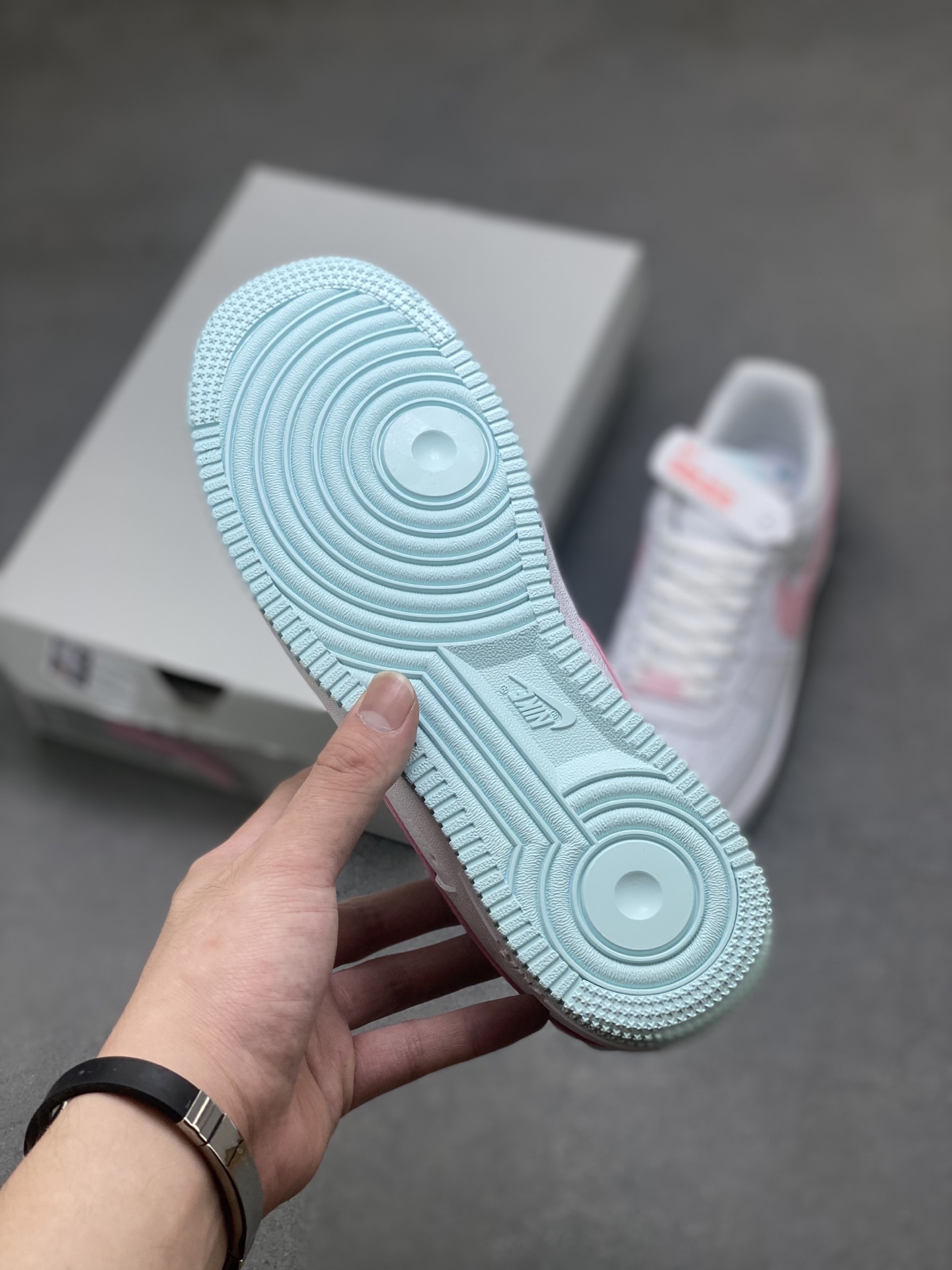 Nike Air Force 1 '07 Low White/Pink/Blue Casual Sneakers IB0640-161 7 i1752422578830 7870 0 5