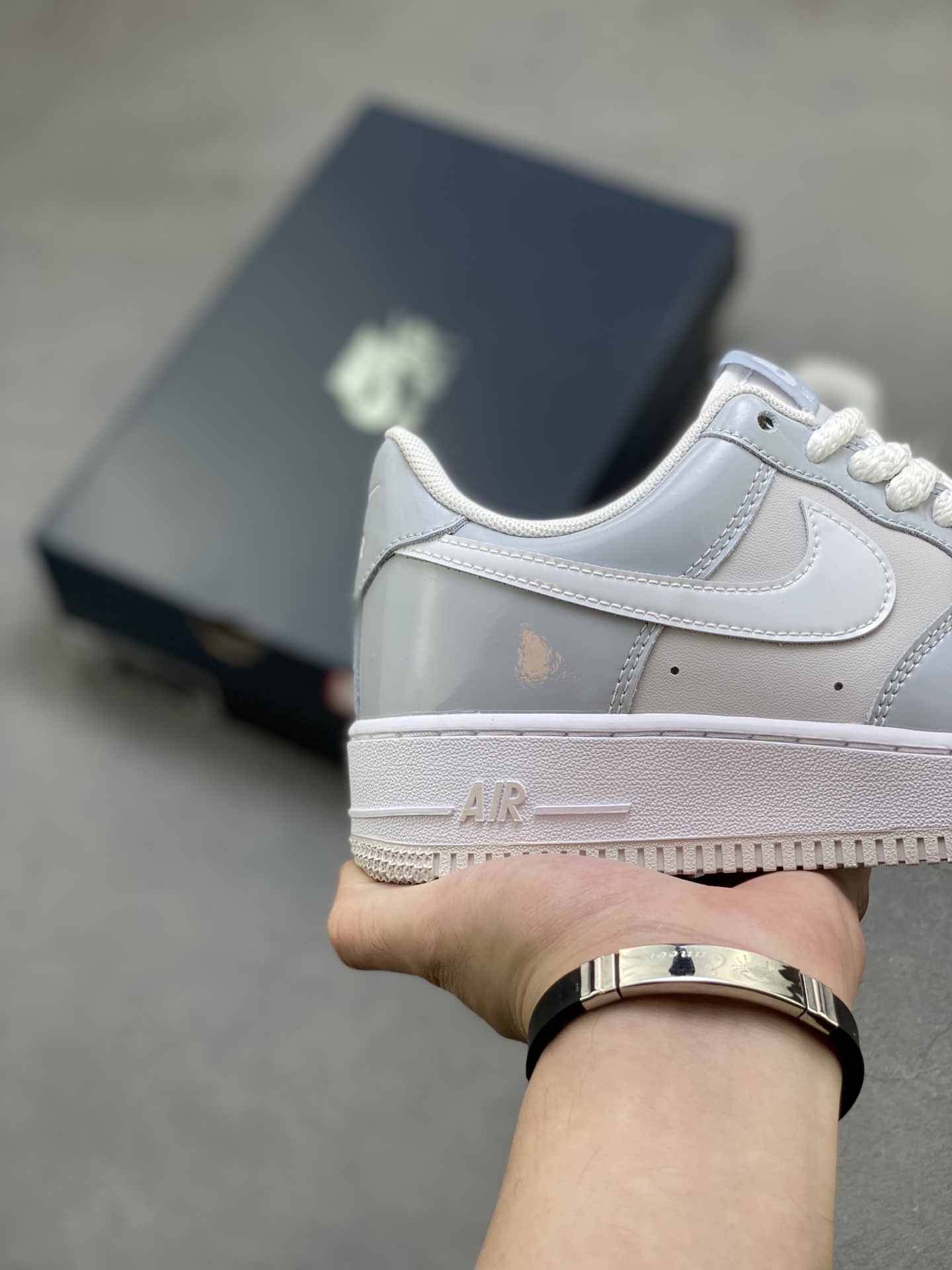 Nike Air Force 1 '07 Low Grey/White Casual Sneakers - Limited Edition 6 i1752422665780 6260 0 4