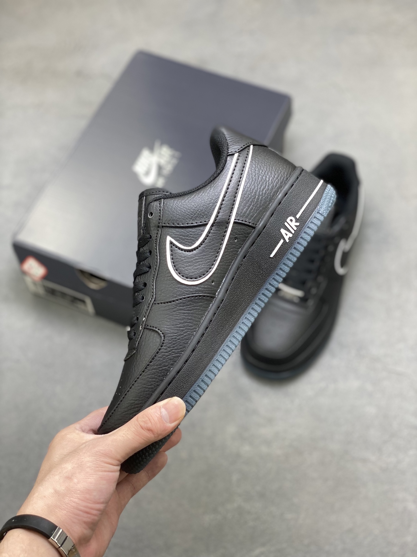 Nike Air Force 1 '07 Low Black/Silver, Premium Leather, Full-Length Air Cushion 4 i1752422716598 777 0 2