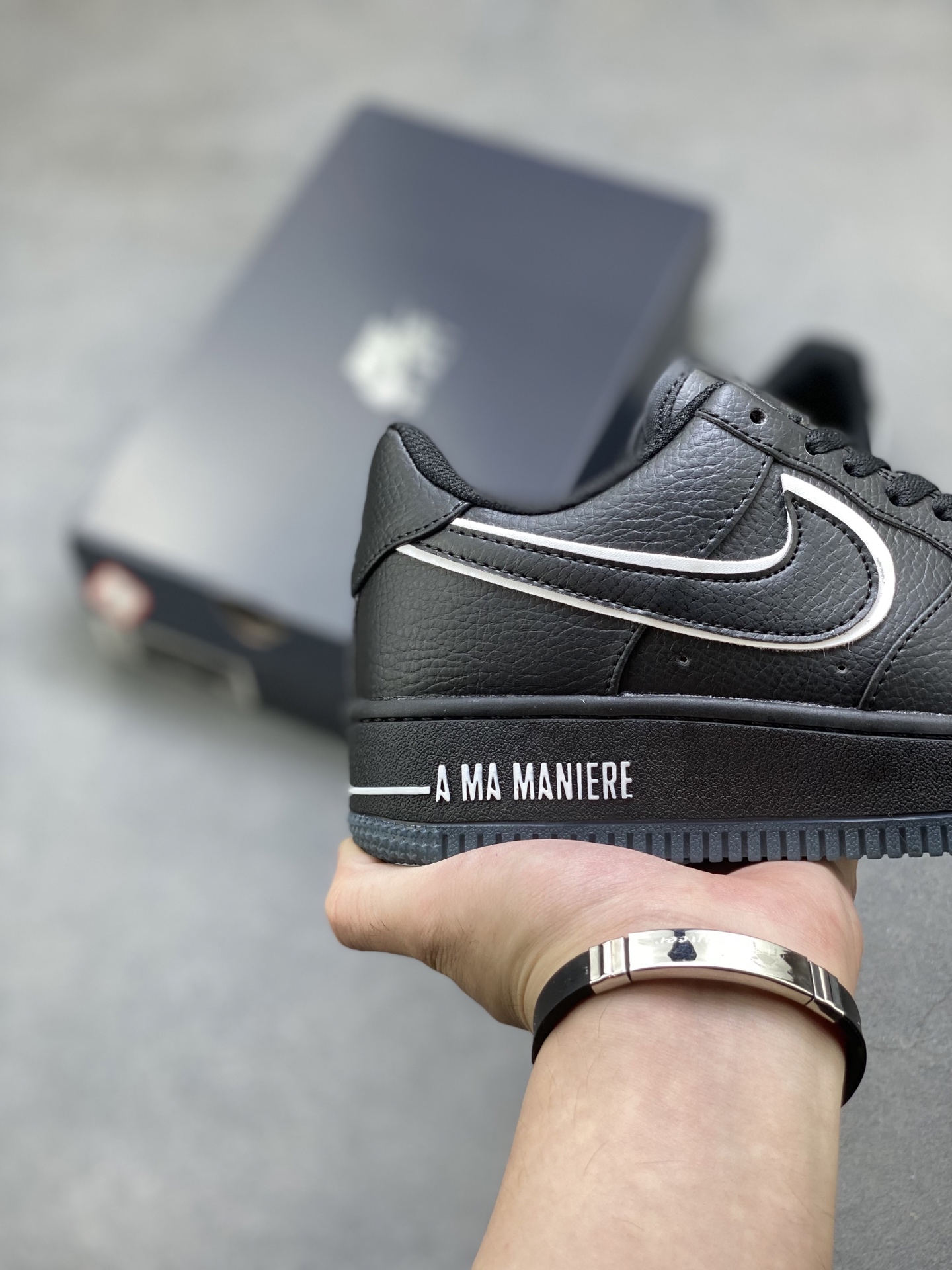Nike Air Force 1 '07 Low Black/Silver, Premium Leather, Full-Length Air Cushion 6 i1752422718882 8924 0 4