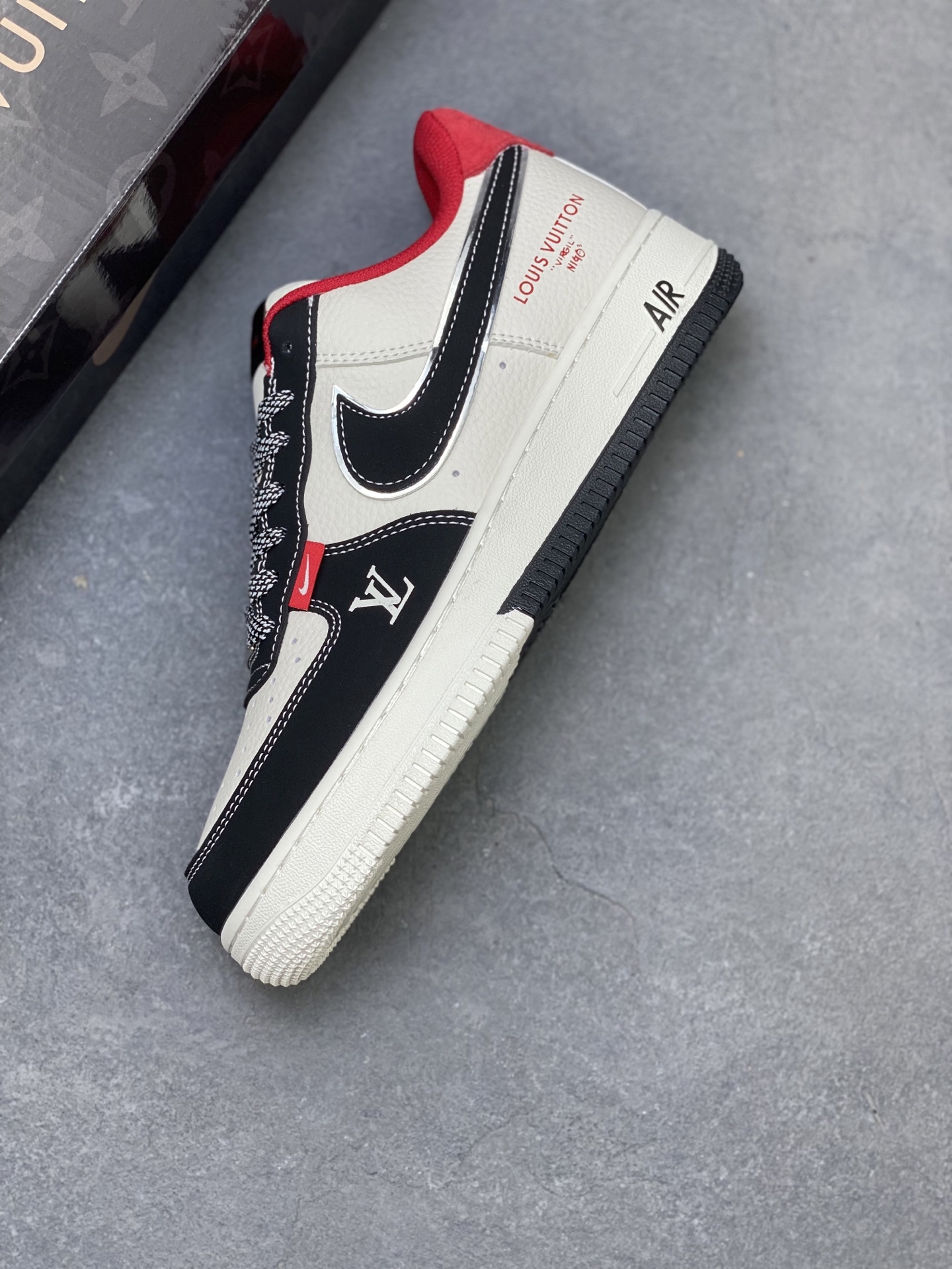 Nike Air Force 1 '07 Low Louis Vuitton Edition - Limited Release 8 i1752422861451 37 0 6
