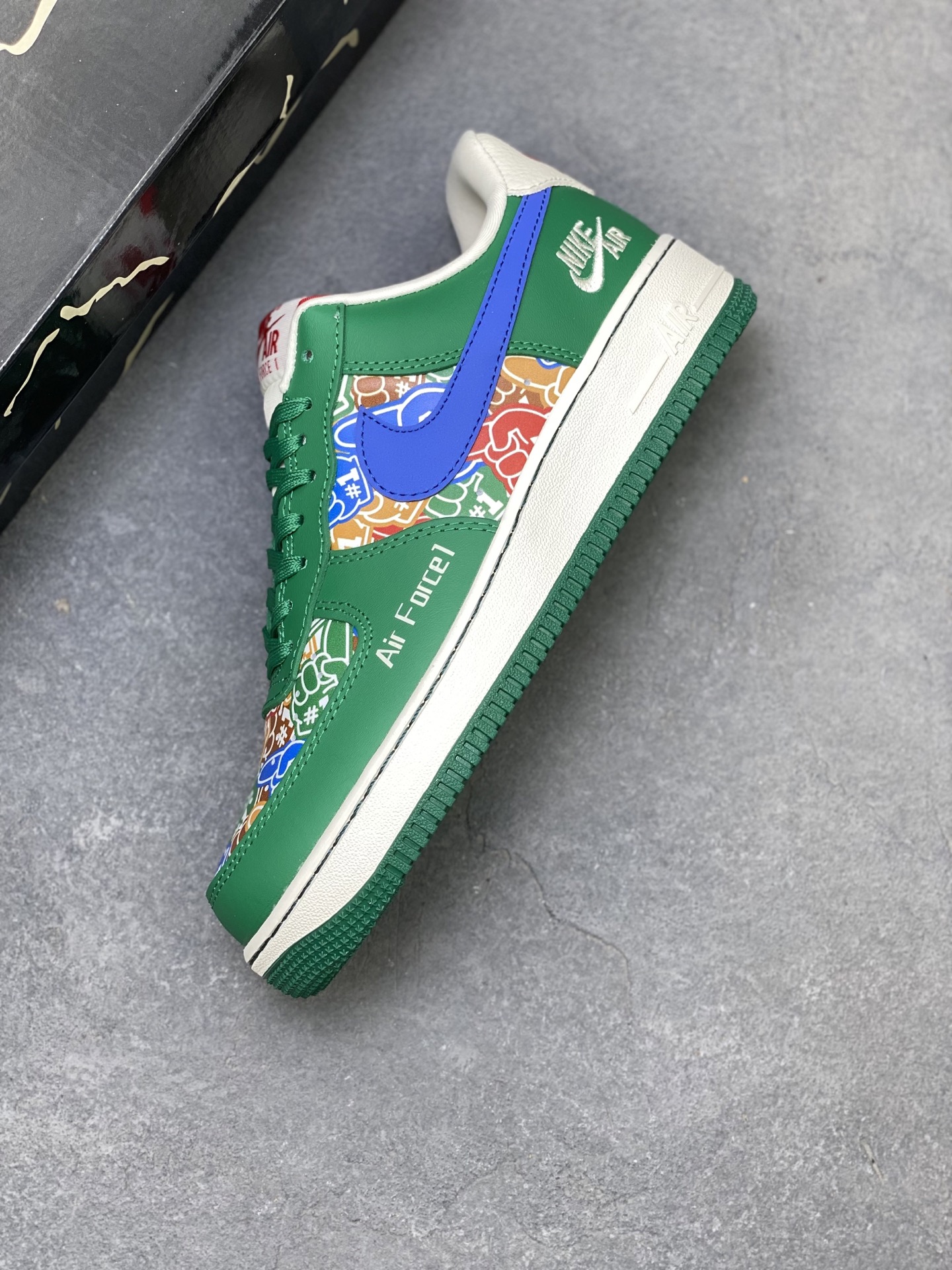 Nike Air Force 1 '07 Low Green/Blue Limited Edition Sneakers 8 i1752422989586 4073 0 6
