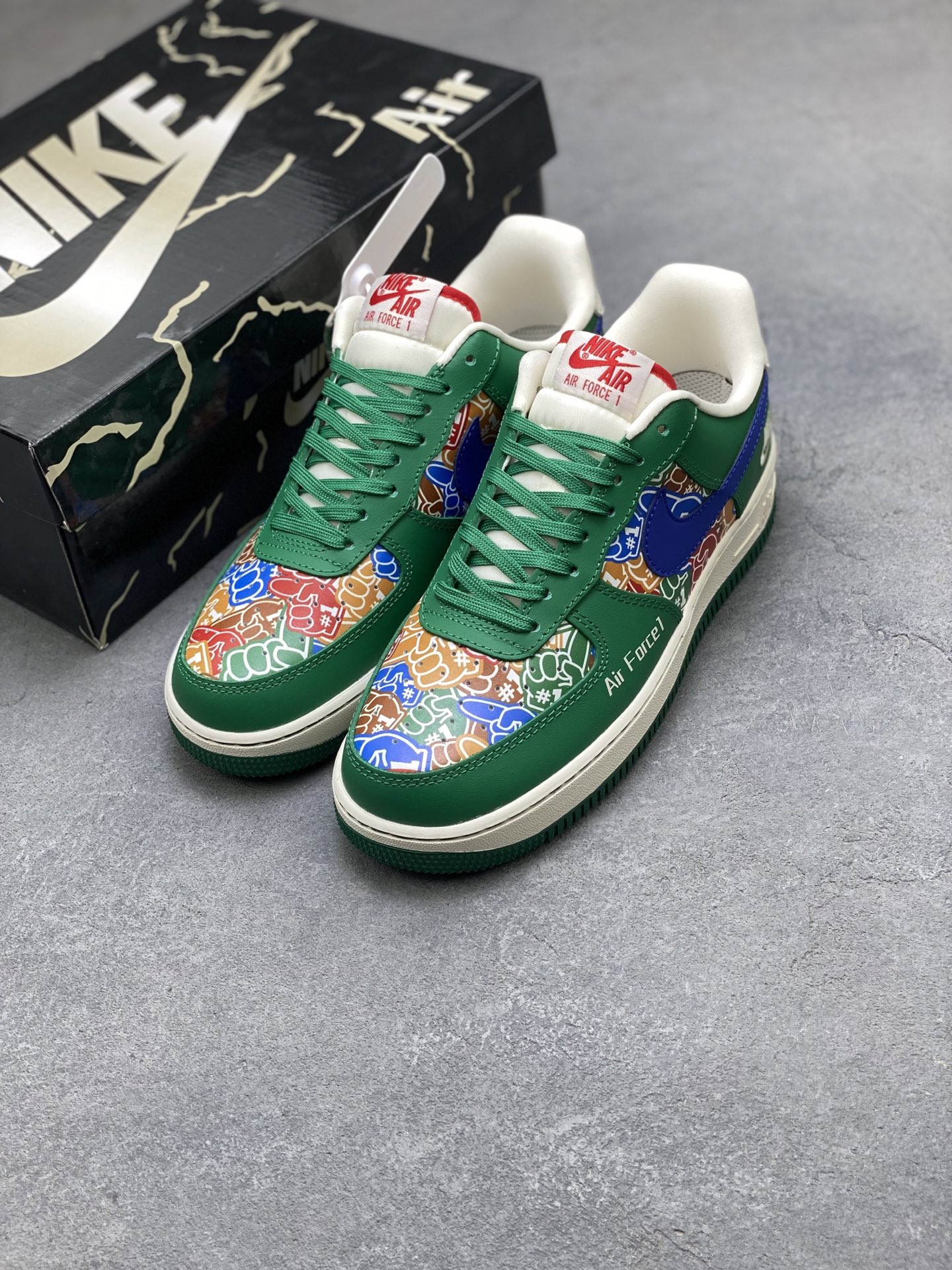 Nike Air Force 1 '07 Low Green/Blue Limited Edition Sneakers 9 i1752422989851 551 0 7