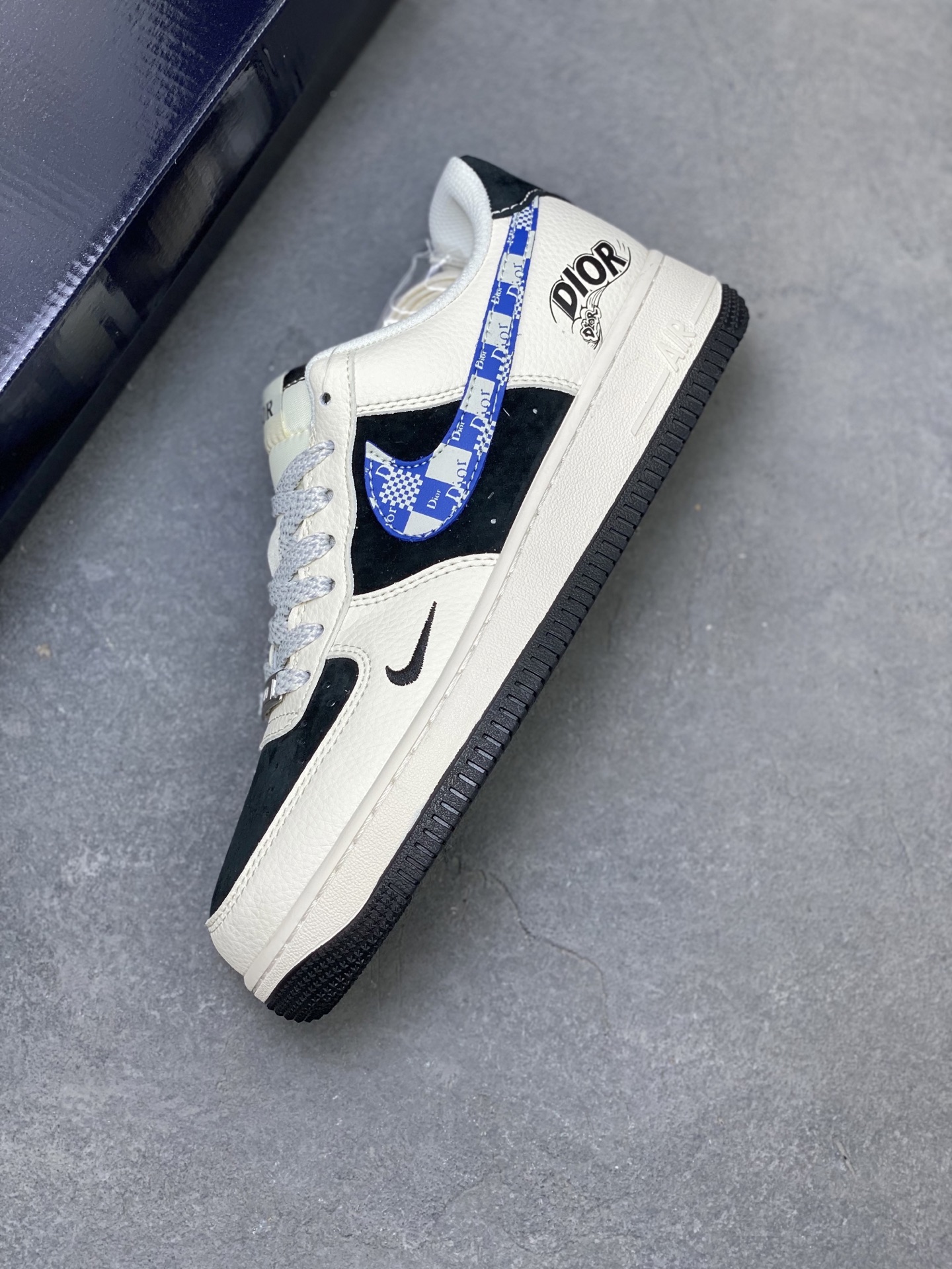 Nike Air Force 1 '07 Low Sneakers - Limited Edition 8 i1752423039813 4677 0 6
