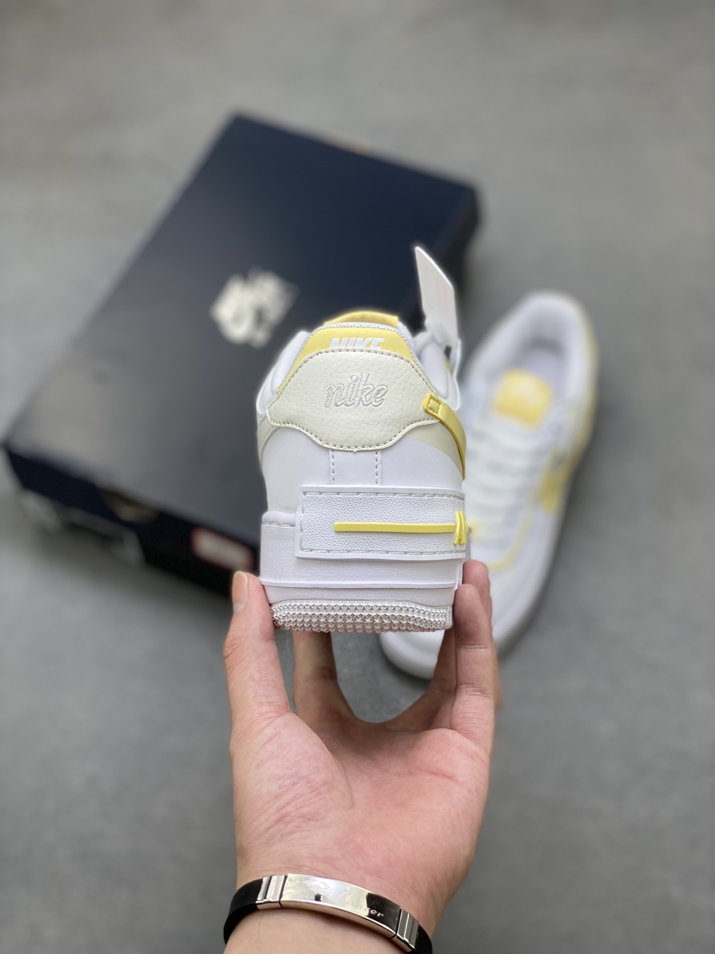 Nike Air Force 1 '07 Low White/Yellow – Limited Edition Sneakers 5 i1752509141100 9772 0 3