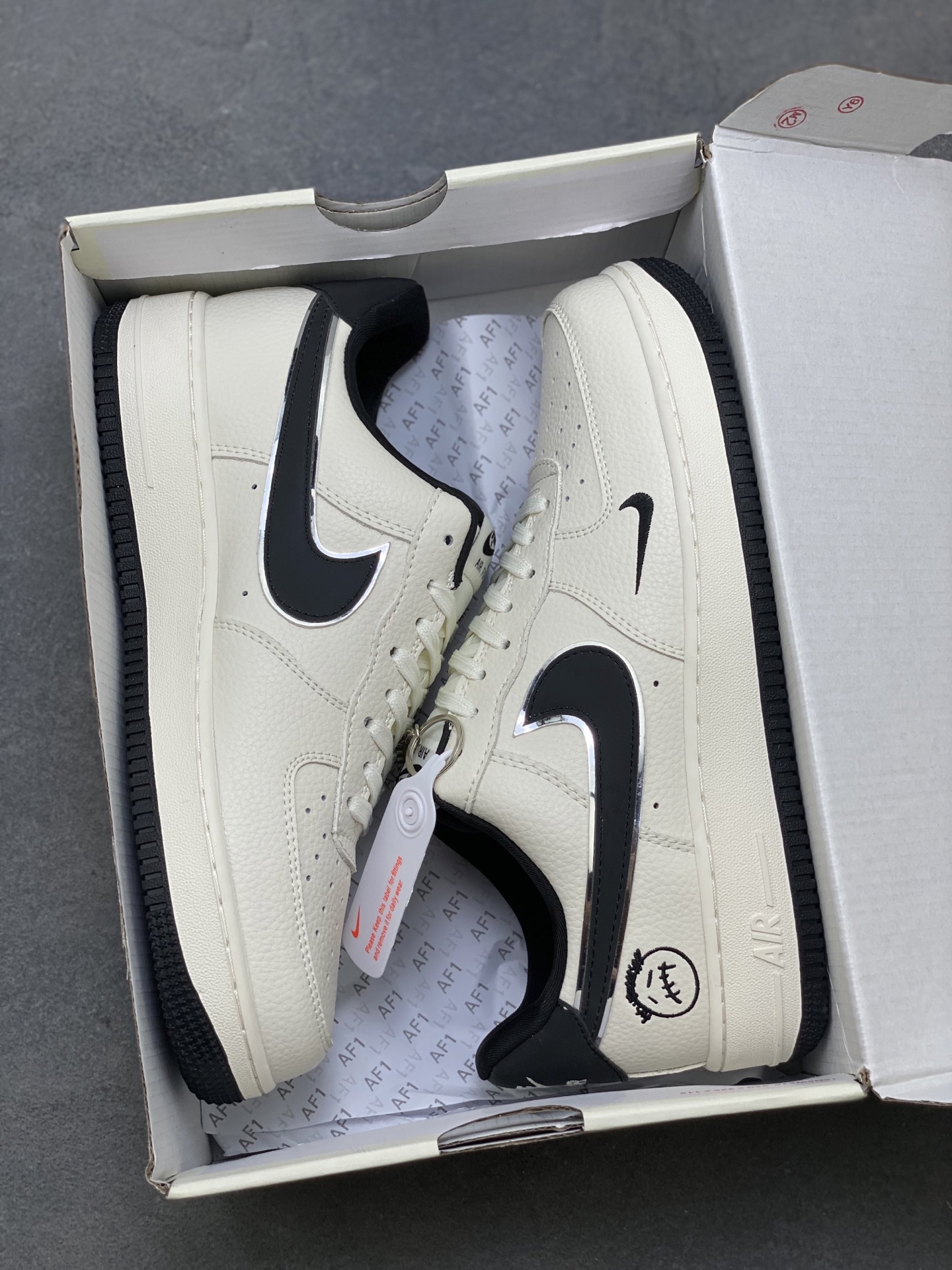 Nike Air Force 1 '07 Low Sneakers - Limited Edition, Comfortable, and Stylish 10 i1752509230329 2106 0 8