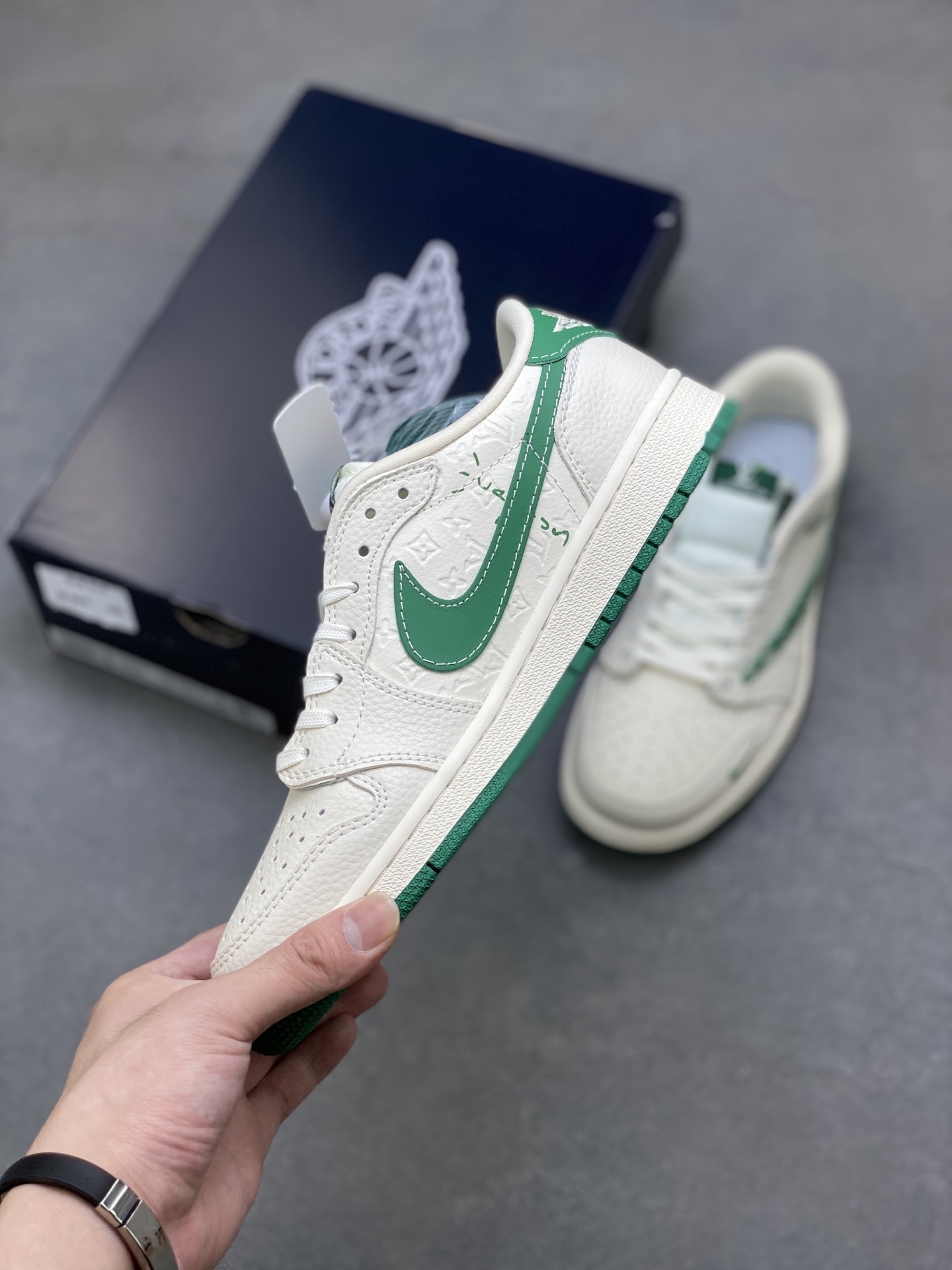 Nike Air Jordan 1 x Travis Scott Custom Low Top Sneakers - Limited Edition 3 i1752509616385 4581 0 2