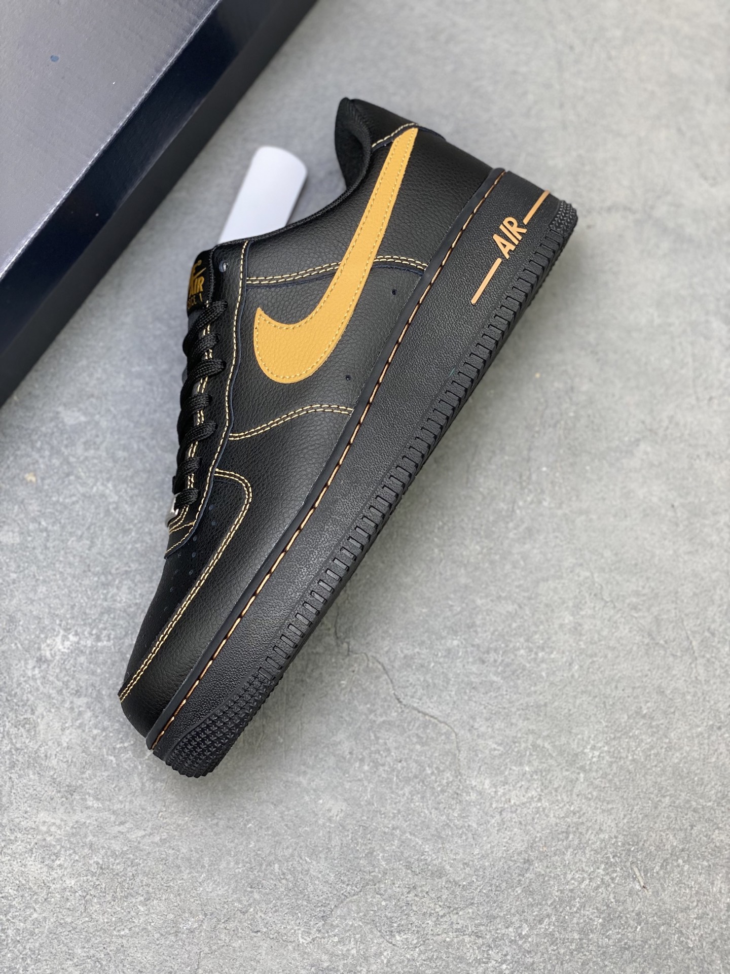 Nike Air Force 1 '07 Low Black/Gold Limited Edition Sneakers (HQ2037-003) 8 i1752681847650 362 0 6